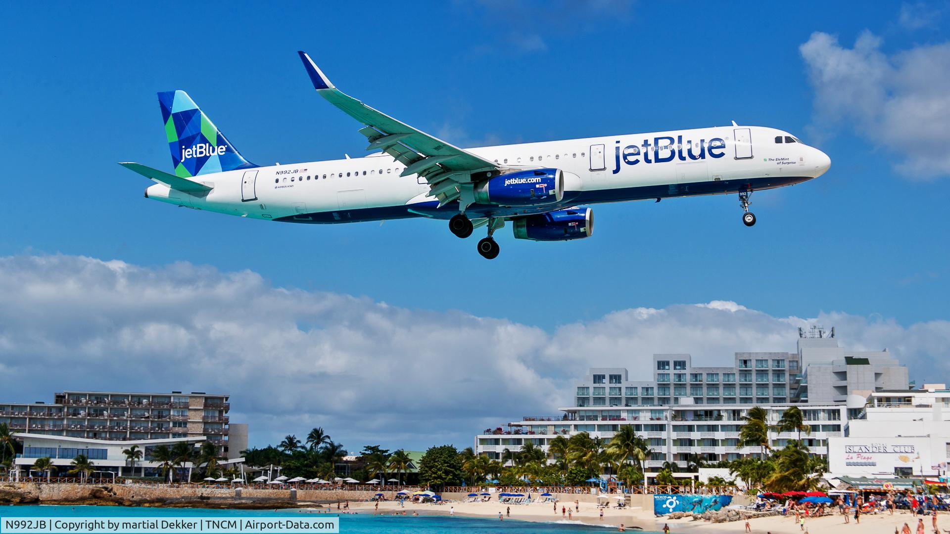 N992JB, 2018 Airbus A321-231 C/N 8178, Maho beach