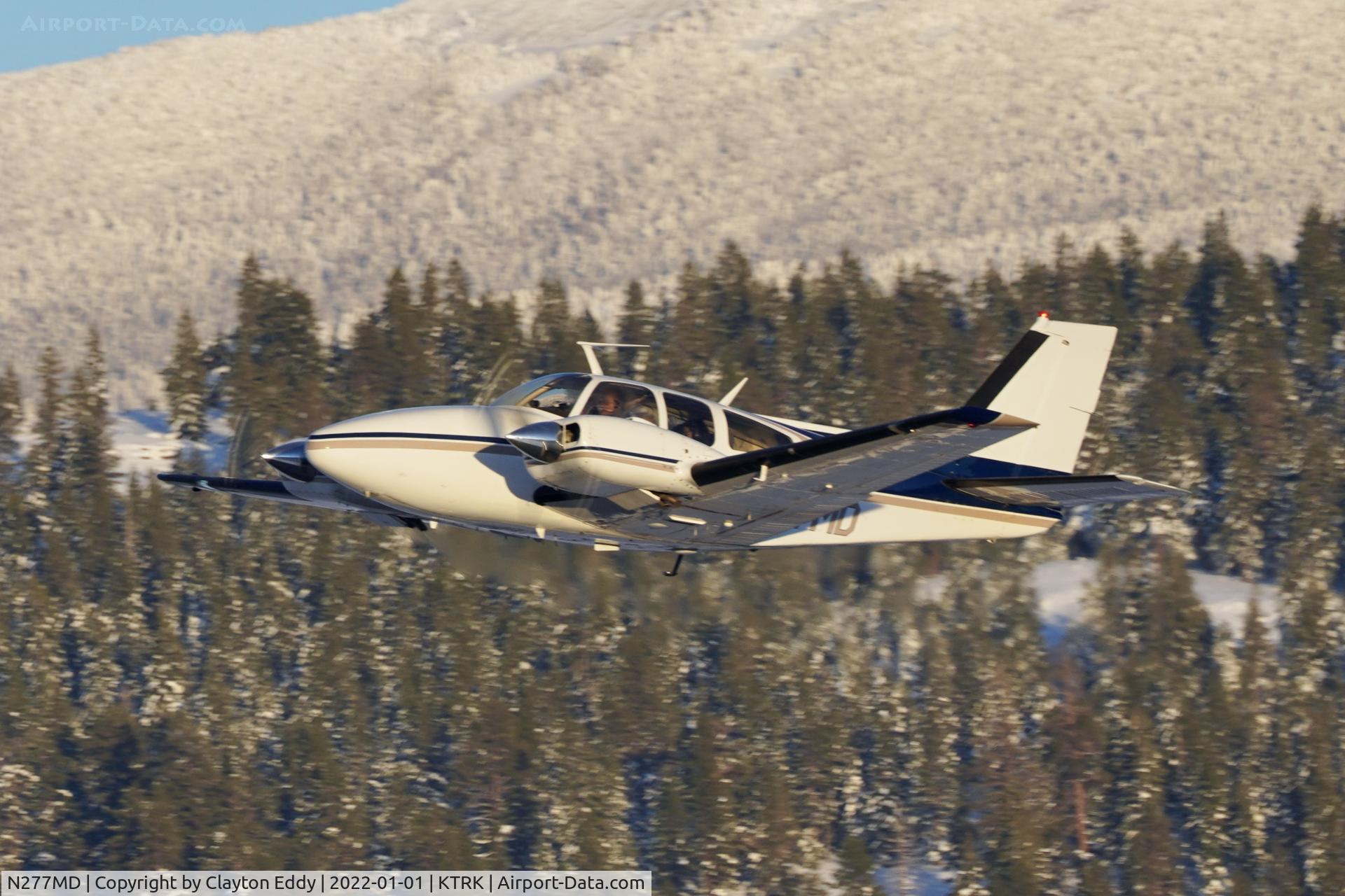 N277MD, 1966 Beech C55 Baron (95-C55) C/N TE-223, Truckee airport in California 2022.