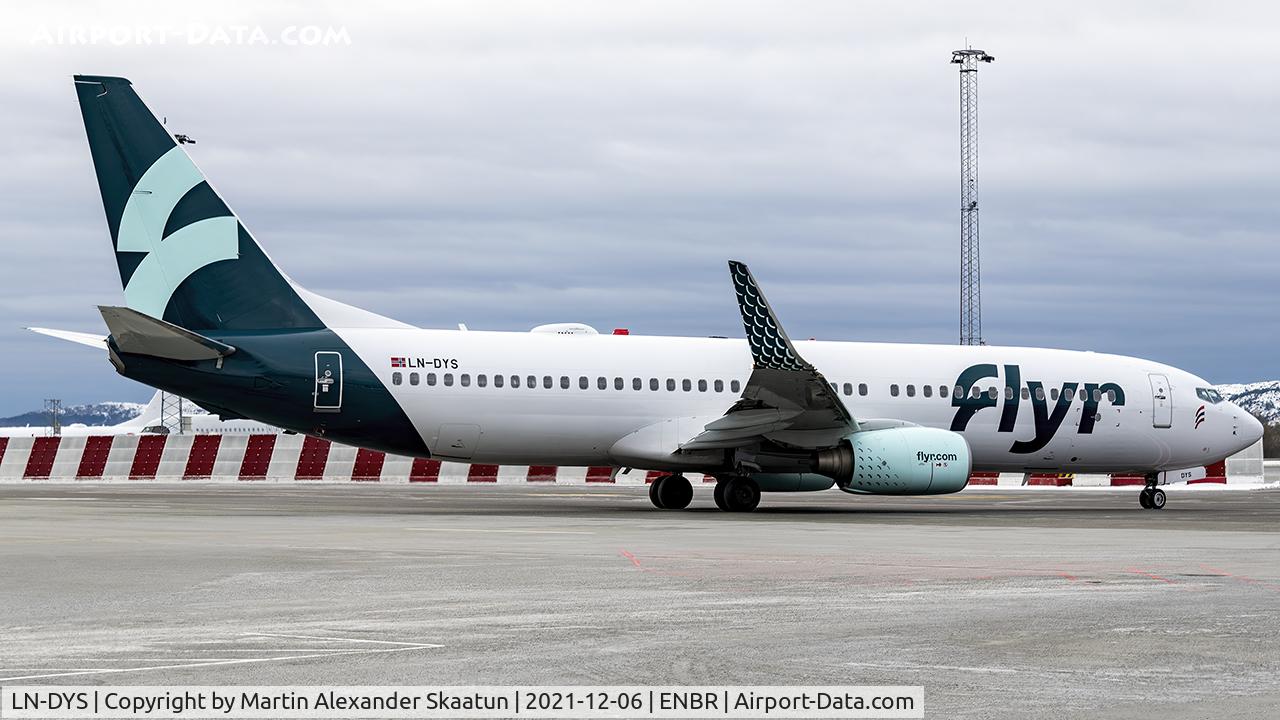 LN-DYS, 2011 Boeing 737-8JP C/N 39007, Taxying out for departure.