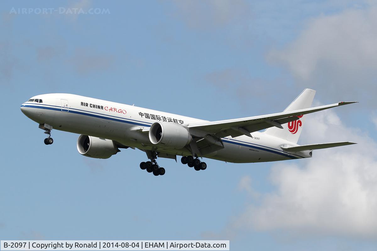 B-2097, 2014 Boeing 777-FFT C/N 44680, at spl