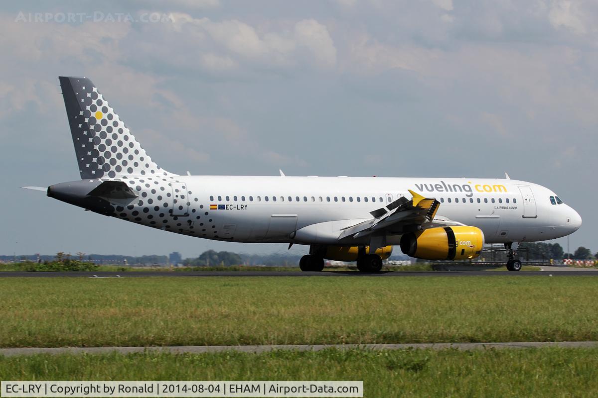 EC-LRY, 2002 Airbus A320-232 C/N 1862, at spl