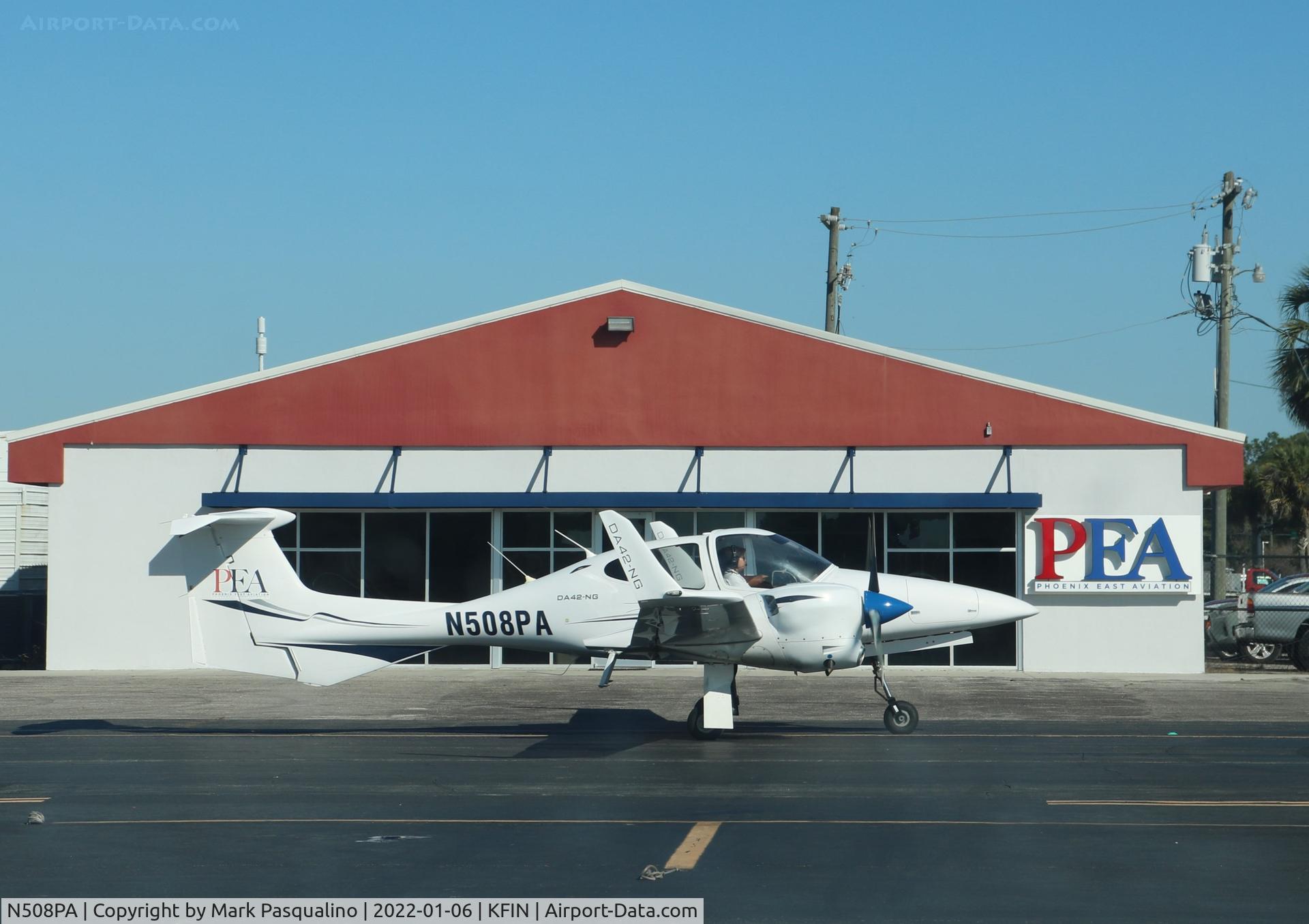 N508PA, 2007 Diamond DA-42 Twin Star C/N 42.AC079, Diamond DA-42