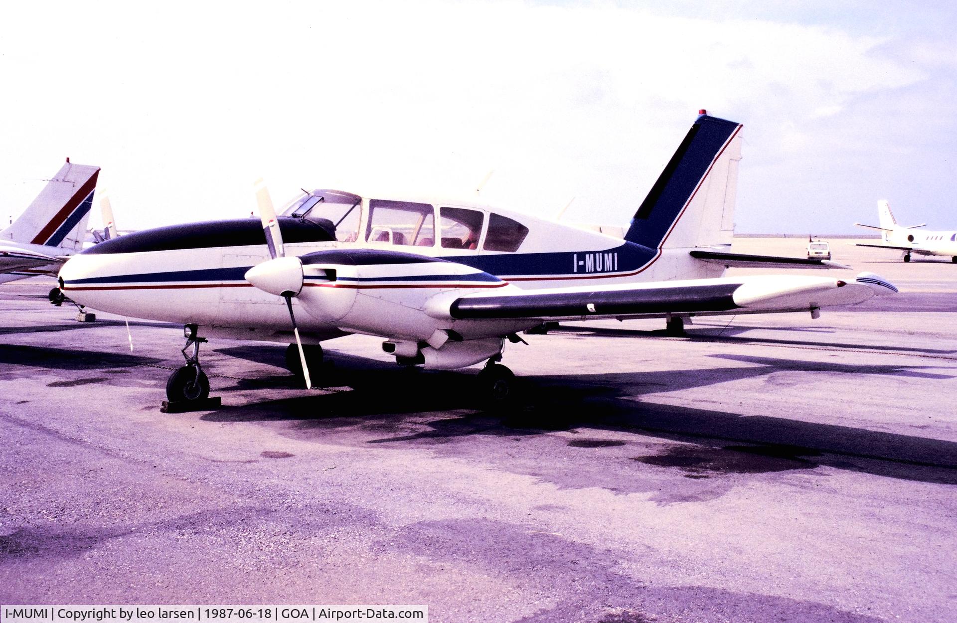 I-MUMI, 1967 Piper PA-23-250 Aztec C/N 27-3820, Genoa 18.6.1987. ex N6529Y