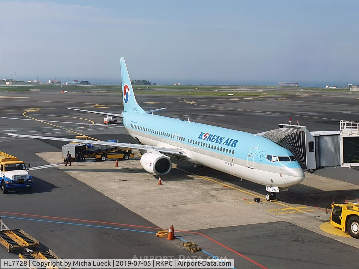 HL7728, 2004 Boeing 737-9B5 C/N 30002, At Jeju