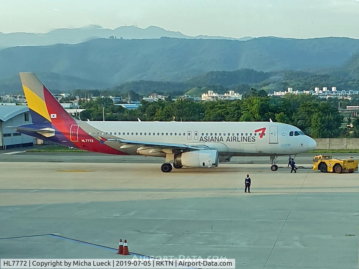 HL7772, 2008 Airbus A320-211 C/N 3483, At Daegu