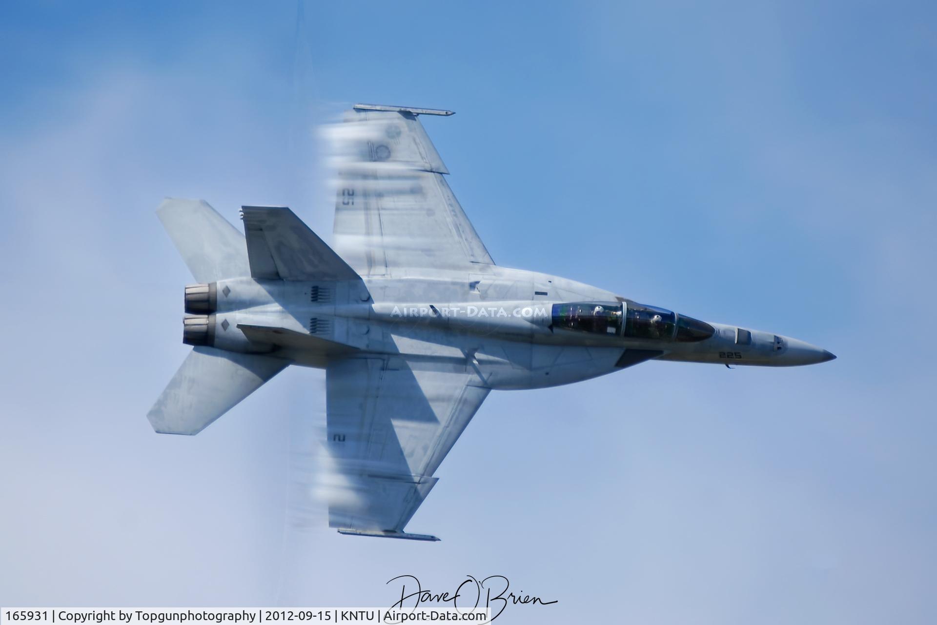 165931, Boeing F/A-18F Super Hornet C/N F077, Super Hornet Photo pass