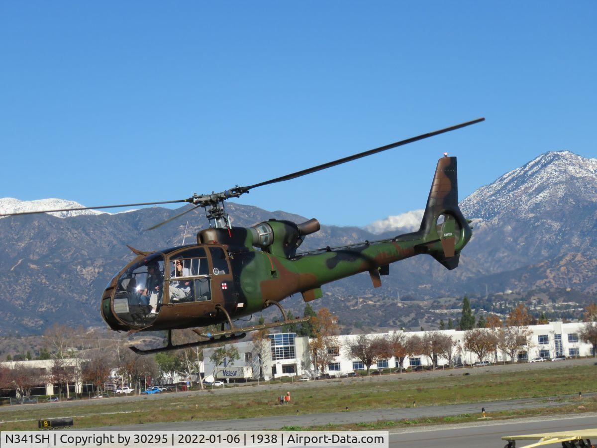 N341SH, 1977 Sud Aviation (Aérospatiale) SA-341F2 Gazelle C/N 1594, Off the dolly