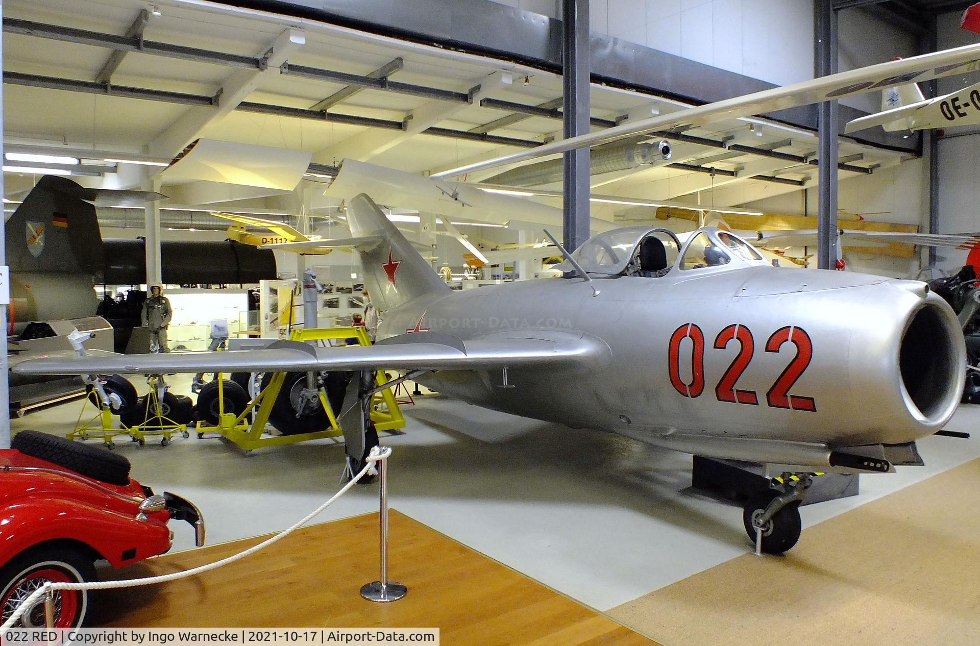 022 RED, Mikoyan-Gurevich MiG-15bis C/N 31530712, Mikoyan i Gurevich MiG-15bis FAGOT-B at the Luftfahrtmuseum Laatzen, Laatzen (Hannover)