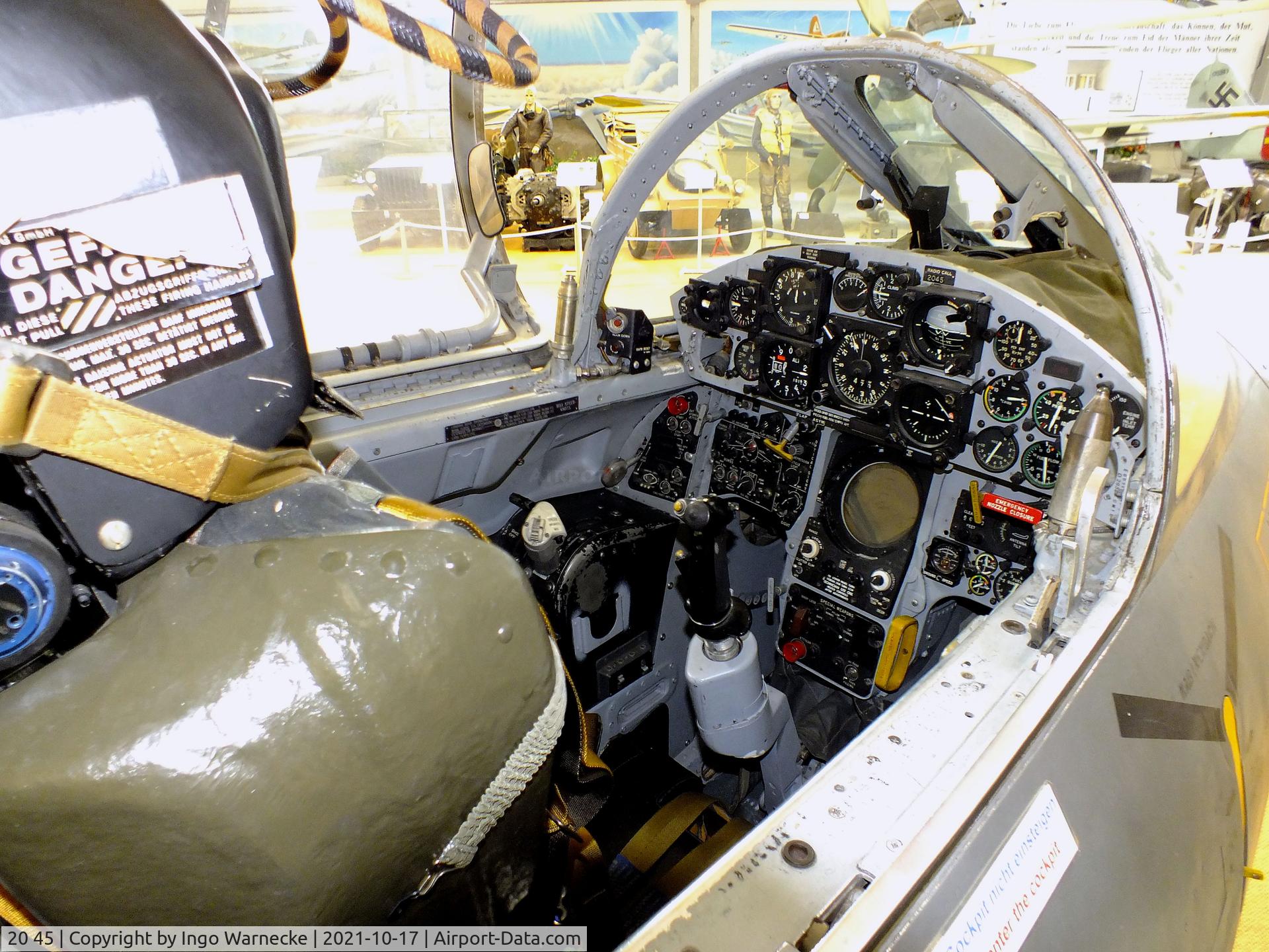 20 45, Lockheed F-104G Starfighter C/N 683-2053, Lockheed F-104G Starfighter at the Luftfahrtmuseum Laatzen, Laatzen (Hannover)  #c