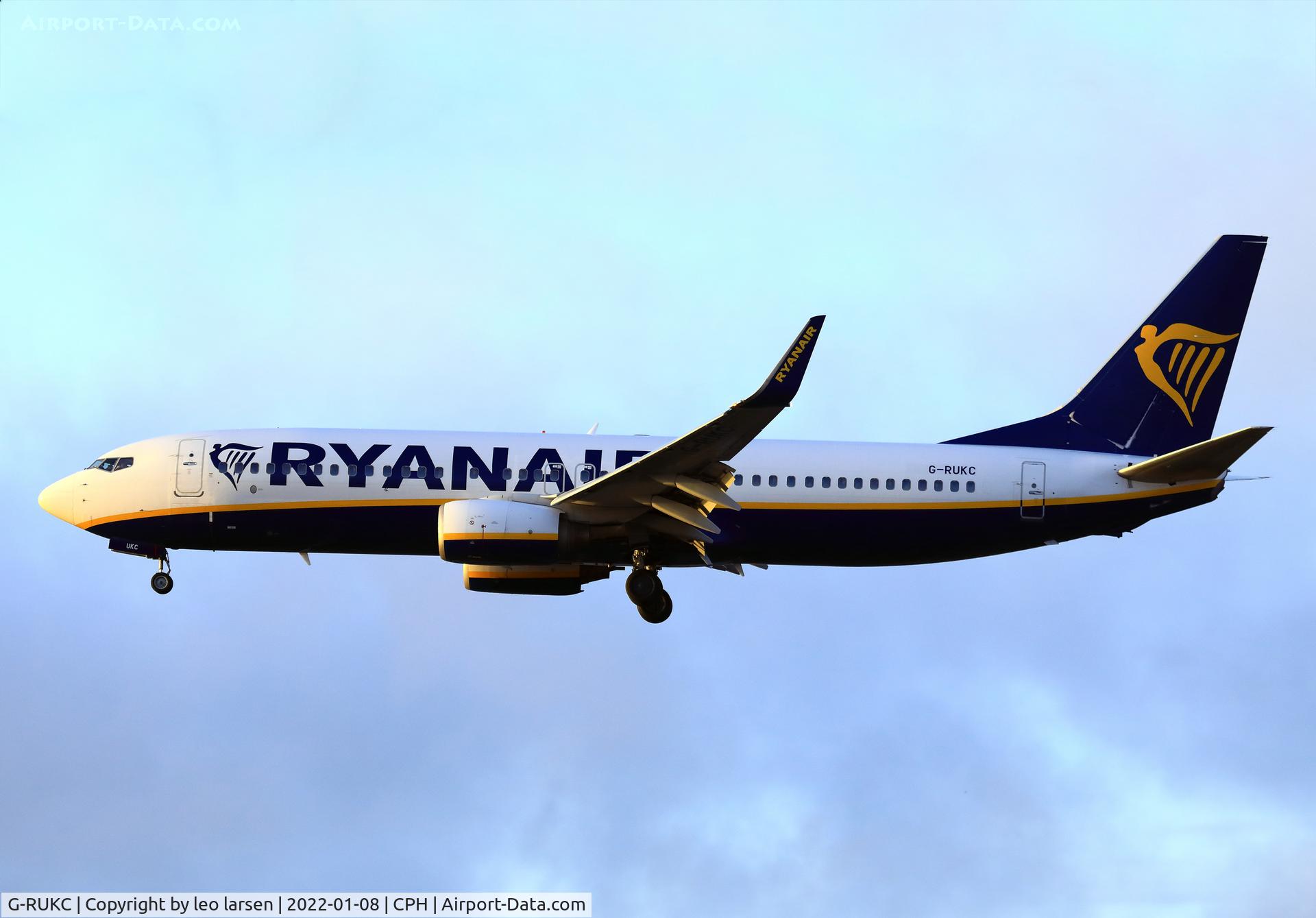 G-RUKC, 2010 Boeing 737-8AS C/N 40289, Copenhagen 8.1.2022
