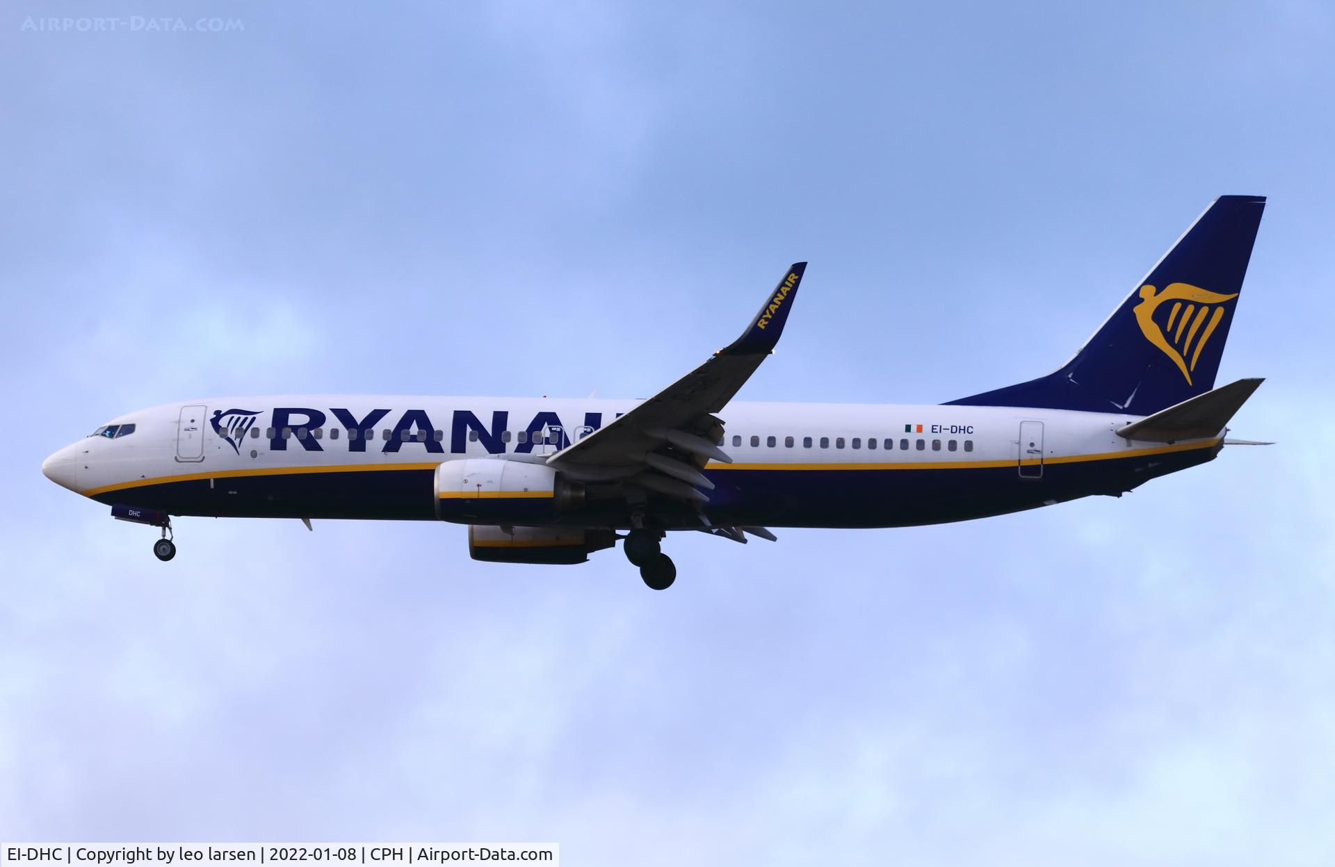 EI-DHC, 2005 Boeing 737-8AS C/N 33573, Copenhagen 8.1.2022