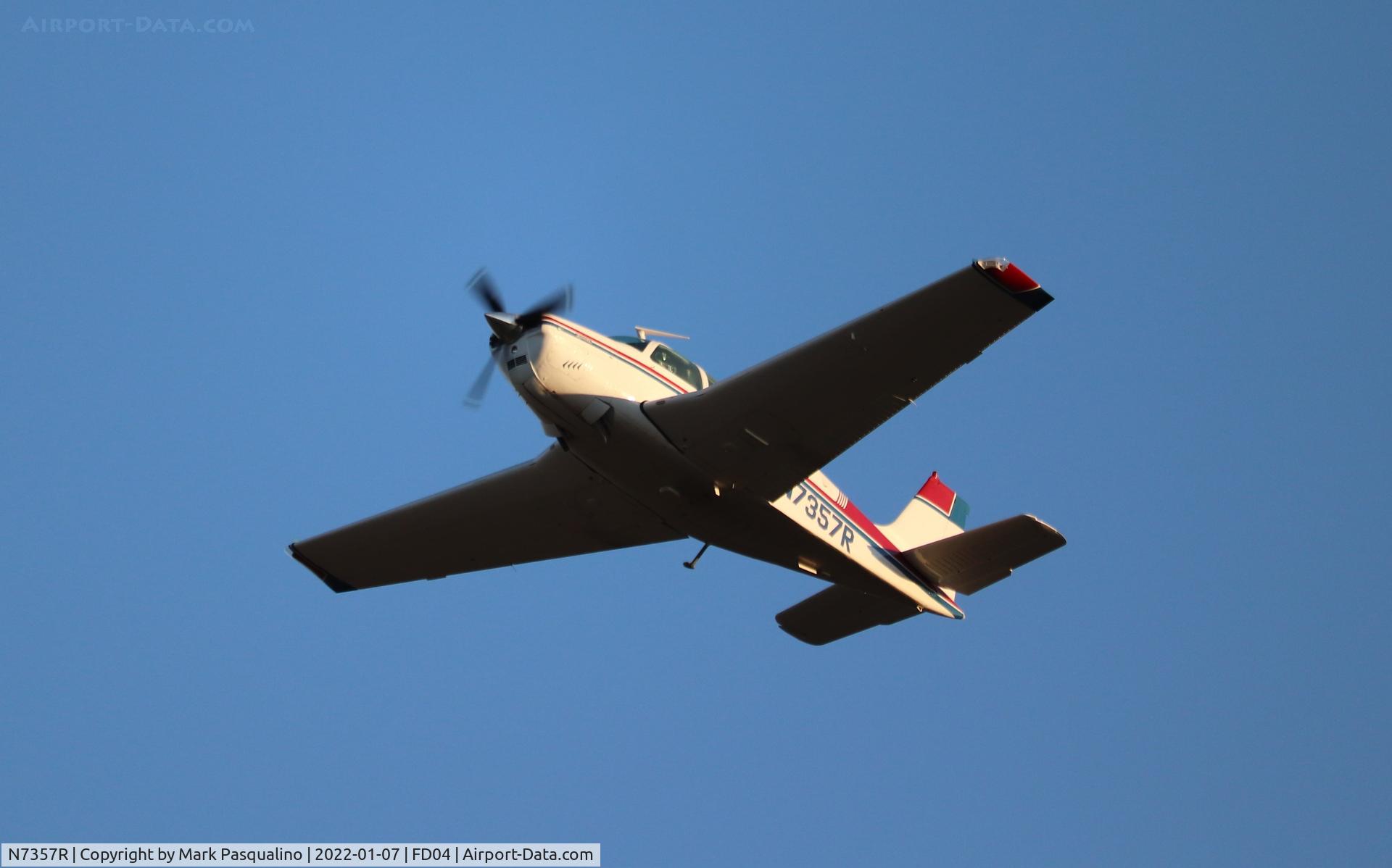 N7357R, 1974 Beech A36 Bonanza 36 C/N E-571, Beech A36