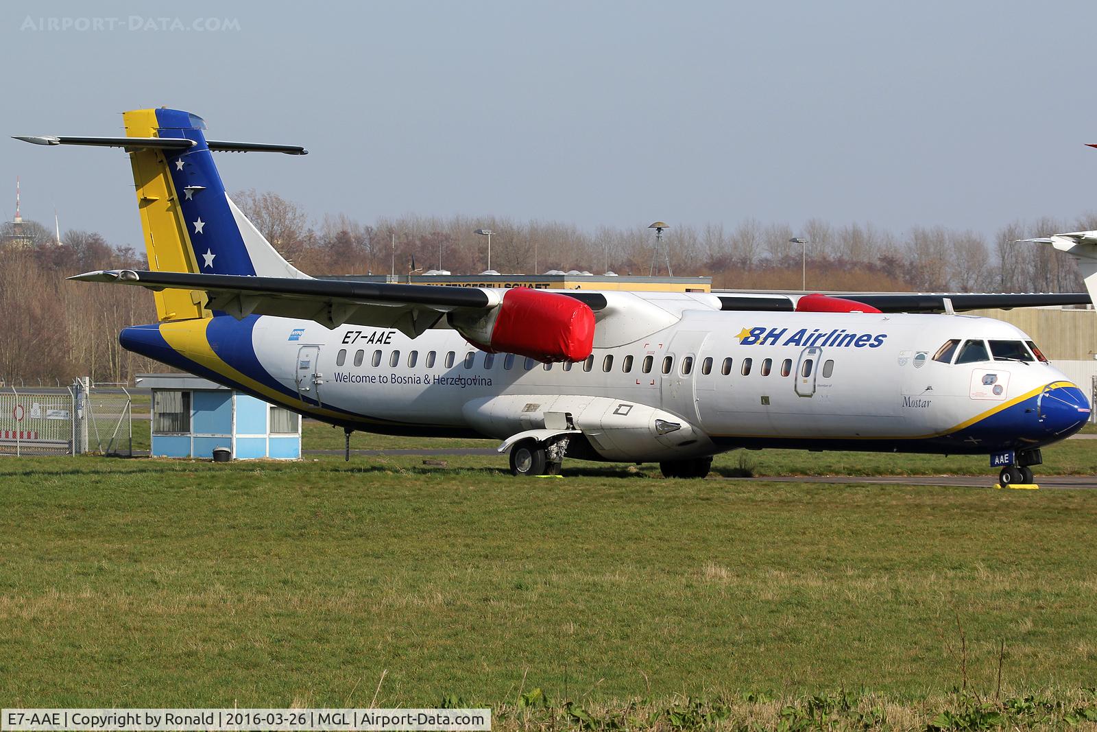 E7-AAE, 1995 ATR 72-212A C/N 465, at gladbach
