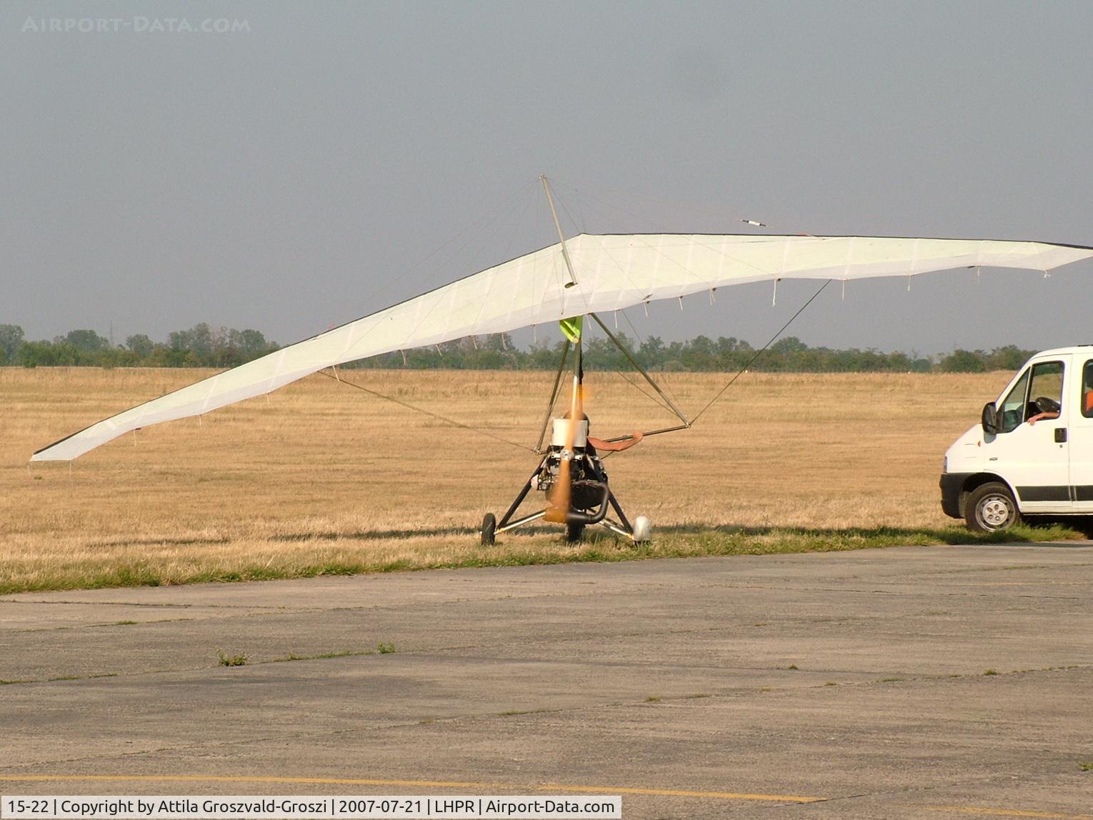 15-22, Halley Apollo CXMD Racer GT C/N Not found 15-22, LHPR - Györ-Pér Airport, Hungary