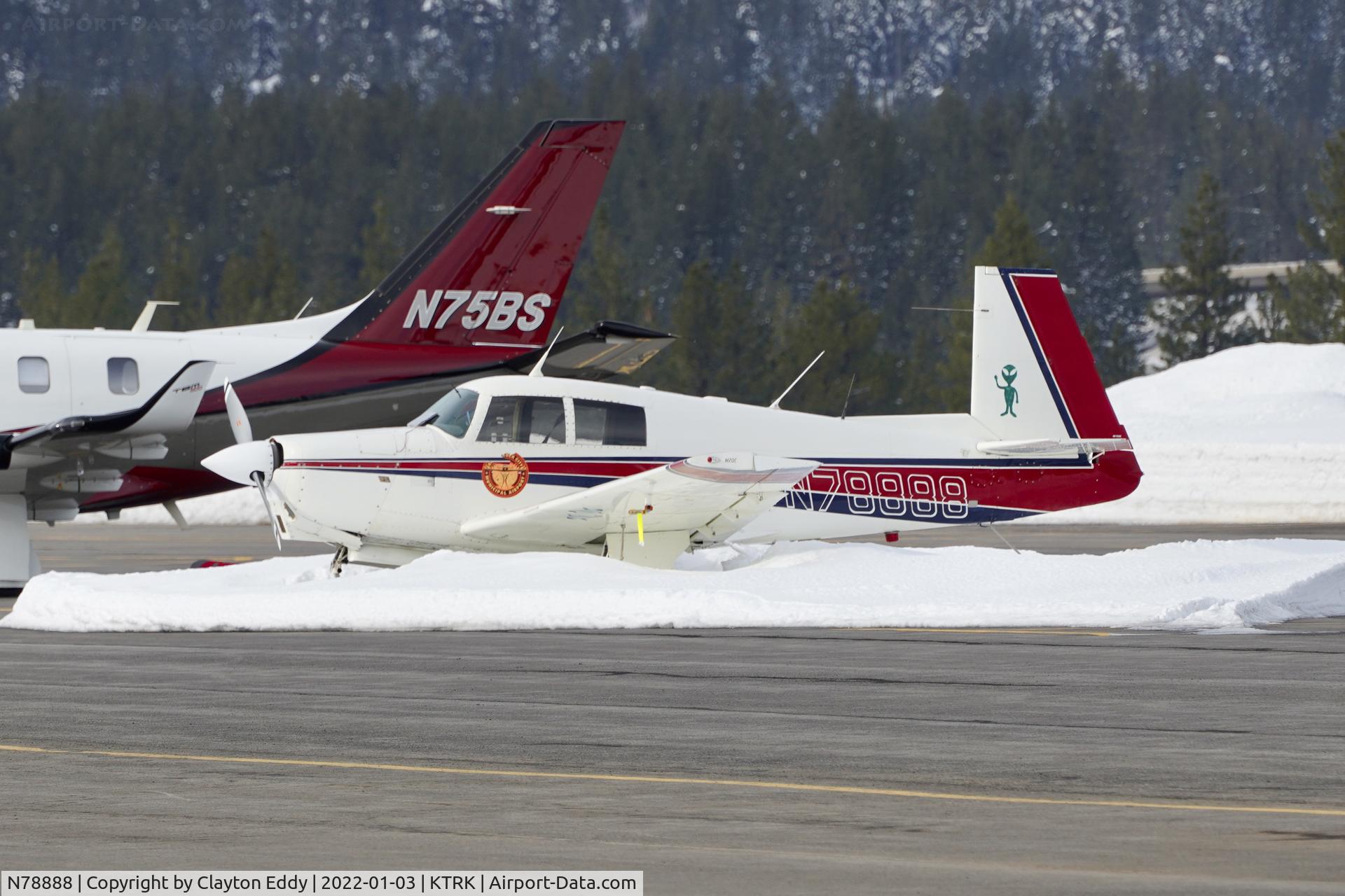 N78888, 1964 Mooney M20C Ranger C/N 2903, Truckee Tahoe Airport California 2022.