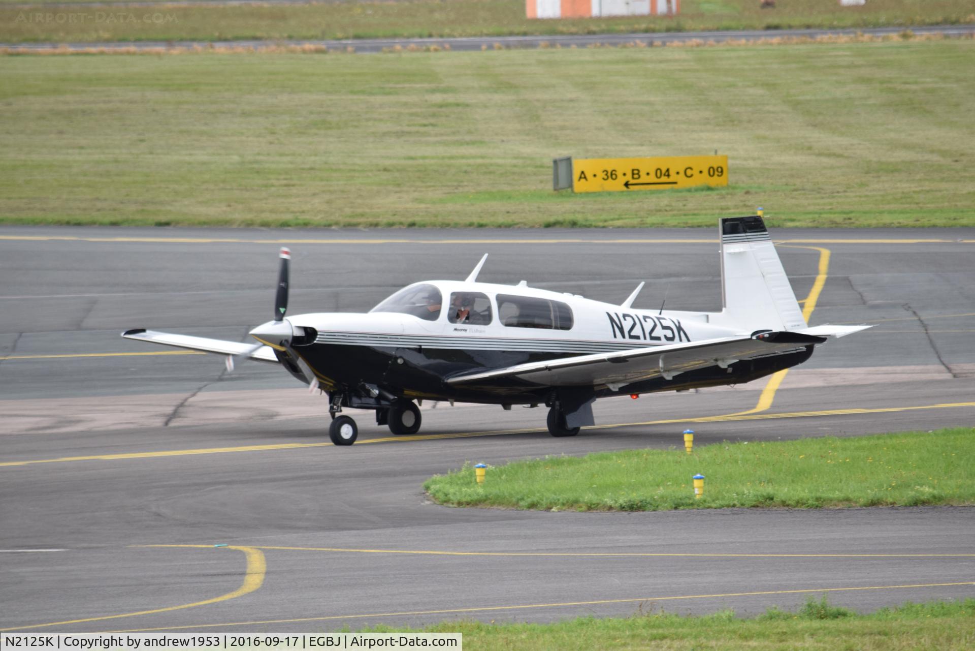 N2125K, 1997 Mooney M20M Bravo C/N 27-0239, N2125K at Gloucestershire Airport.