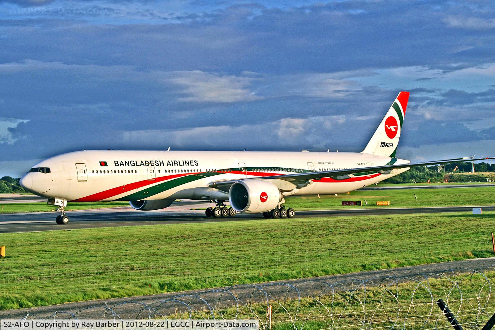 S2-AFO, 2011 Boeing 777-3E9/ER C/N 40122, S2-AFO   Boeing 777-3E9ER [40122] (Biman Bangladesh Airlines) Manchester-Ringway~G 22/08/2012