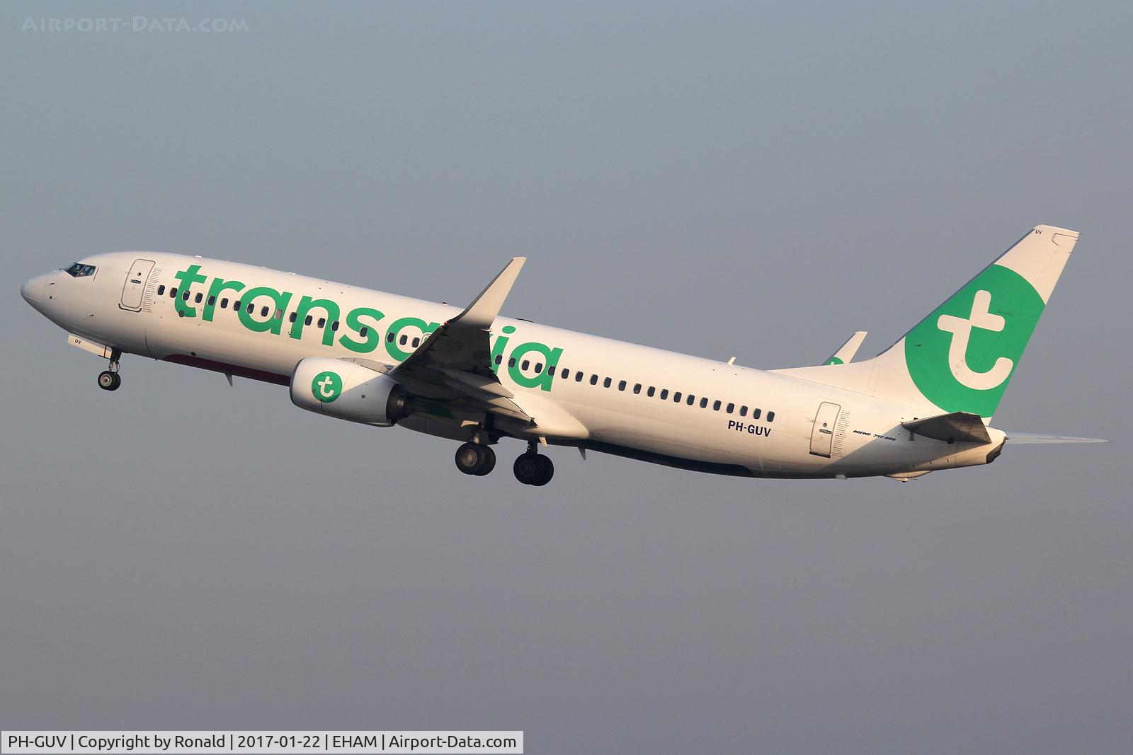 PH-GUV, 2012 Boeing 737-8EH C/N 39609, at spl
