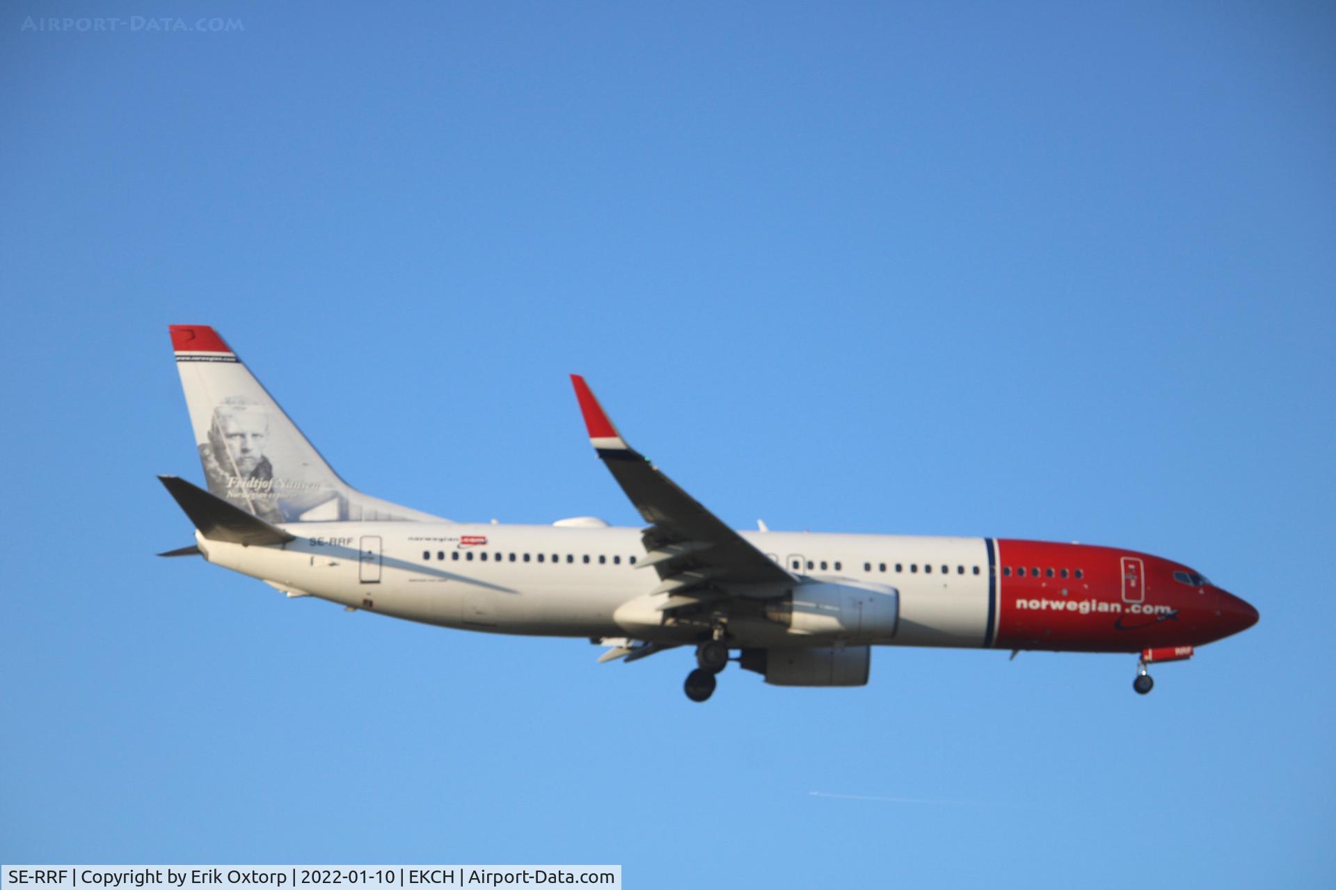 SE-RRF, 2010 Boeing 737-8JP C/N 39004, SE-RRF landing rw 04L