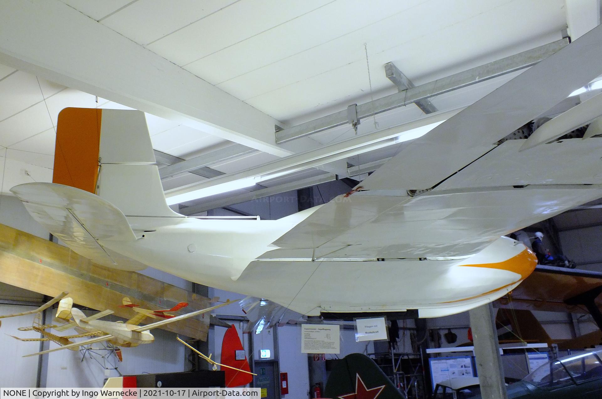 NONE, Walter Filter Schwan 2 ornithopter C/N 01, Walter Filter Schwan 2 human-powered ornithopter (probably not flown) at the Luftfahrtmuseum Laatzen, Laatzen (Hannover)