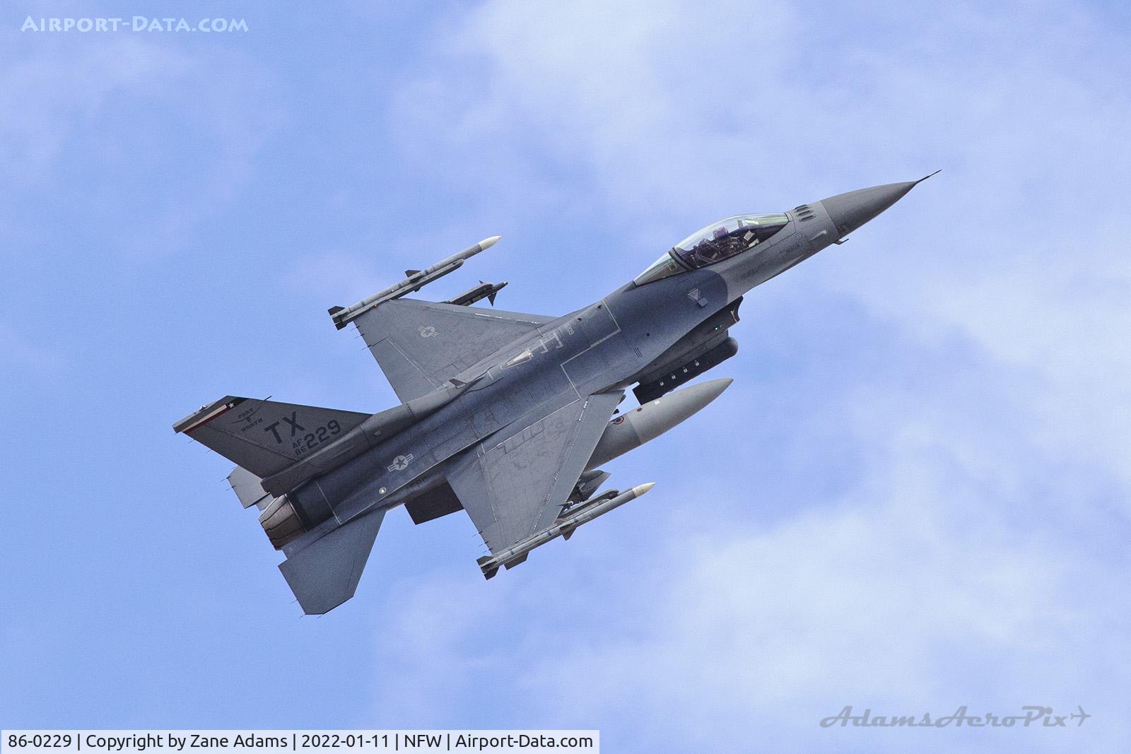 86-0229, General Dynamics F-16C Fighting Falcon C/N 5C-335, 301st Spad returns to NAS Fort Worth