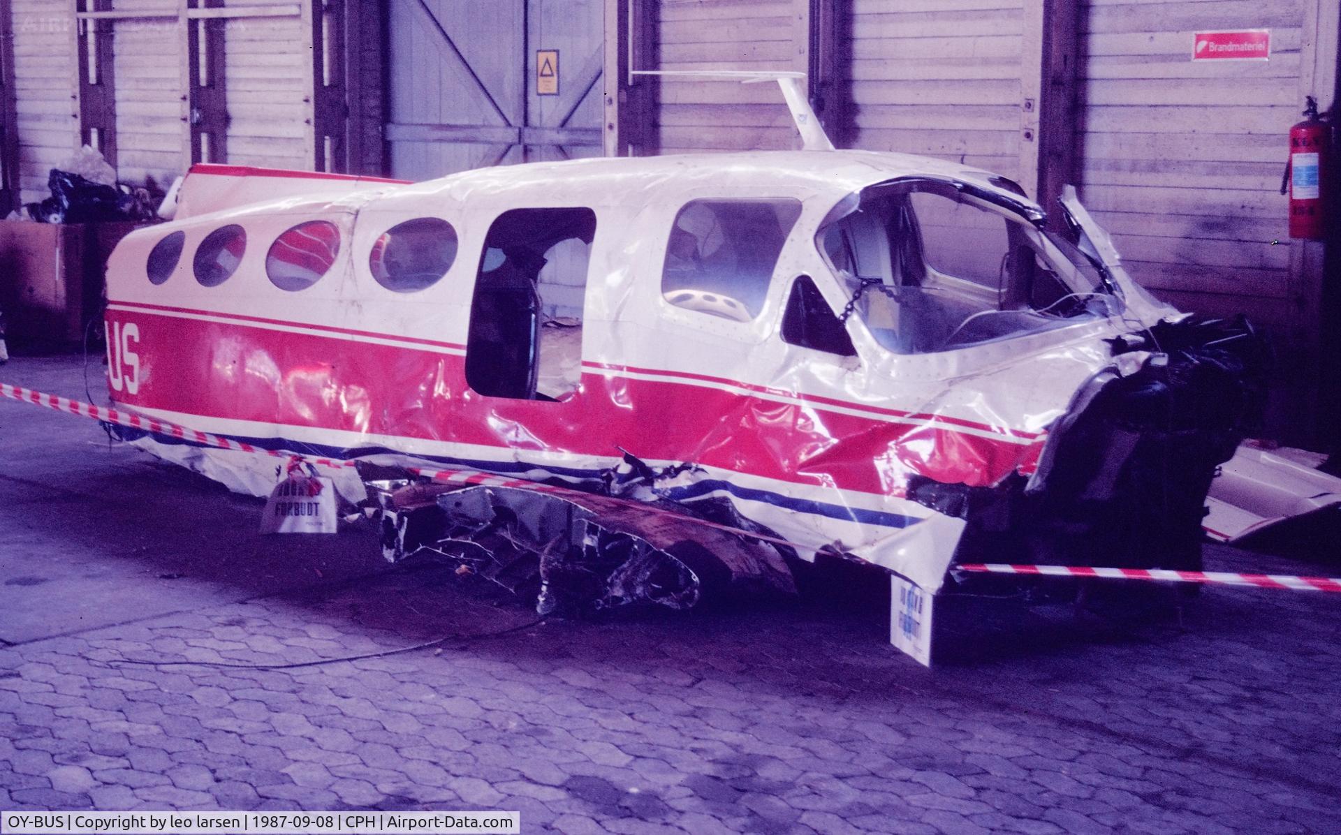 OY-BUS, 1974 Cessna 421B Golden Eagle C/N 421B0615, Copenhagen HG 141 8.9.1987
