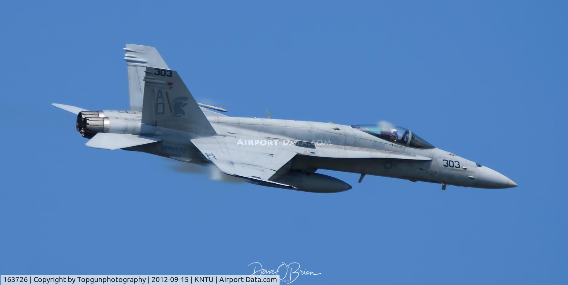 163726, 1989 McDonnell Douglas F/A-18C Hornet C/N 0793/C086, Fleet Demo photo pass