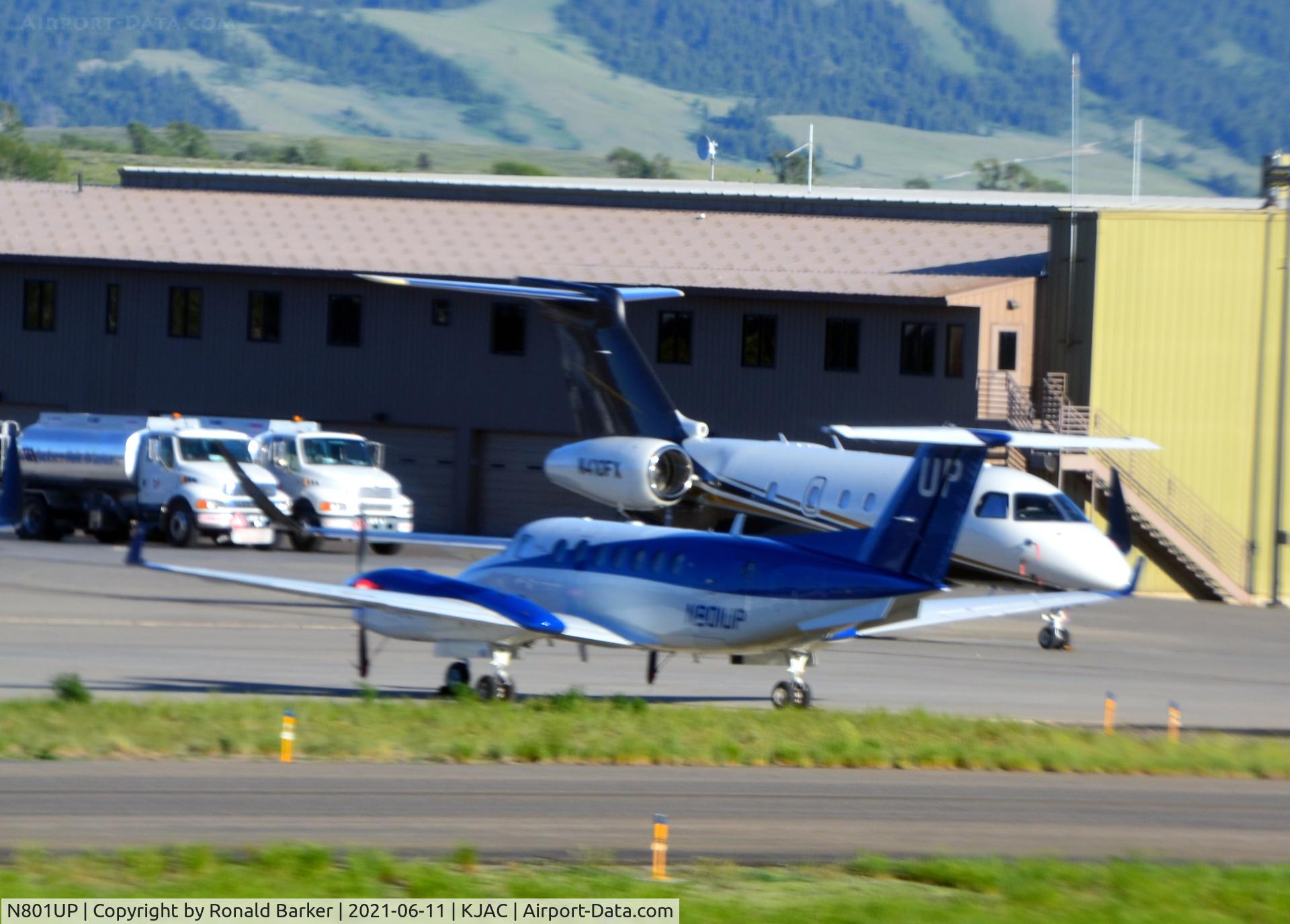 N801UP, 2013 Beech B300 350i King Air C/N FL-884, Parked Jackson Hole, WY
