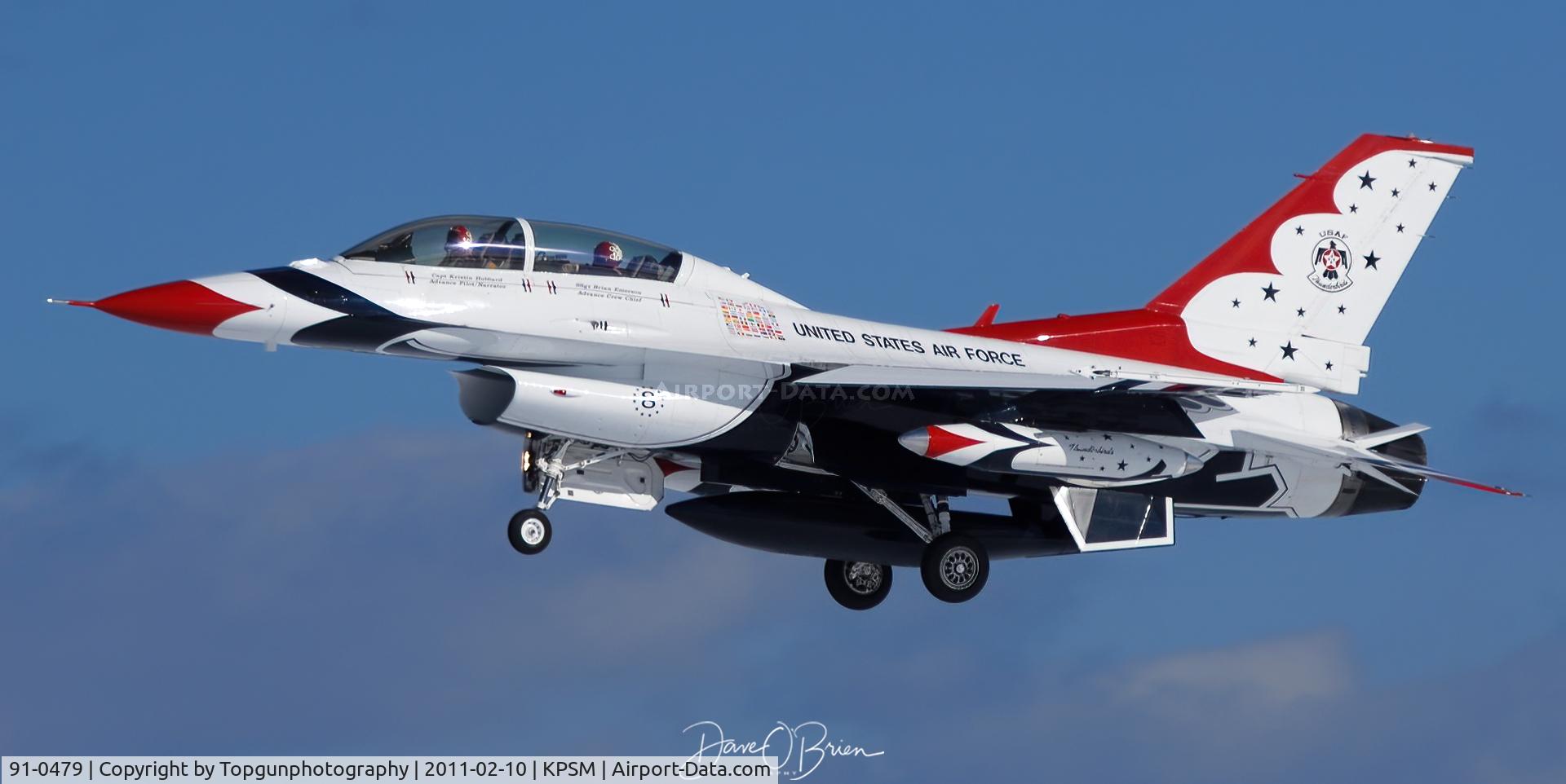 91-0479, 1991 General Dynamics F-16D Fighting Falcon C/N CD-34, TB#8 coming in to land.