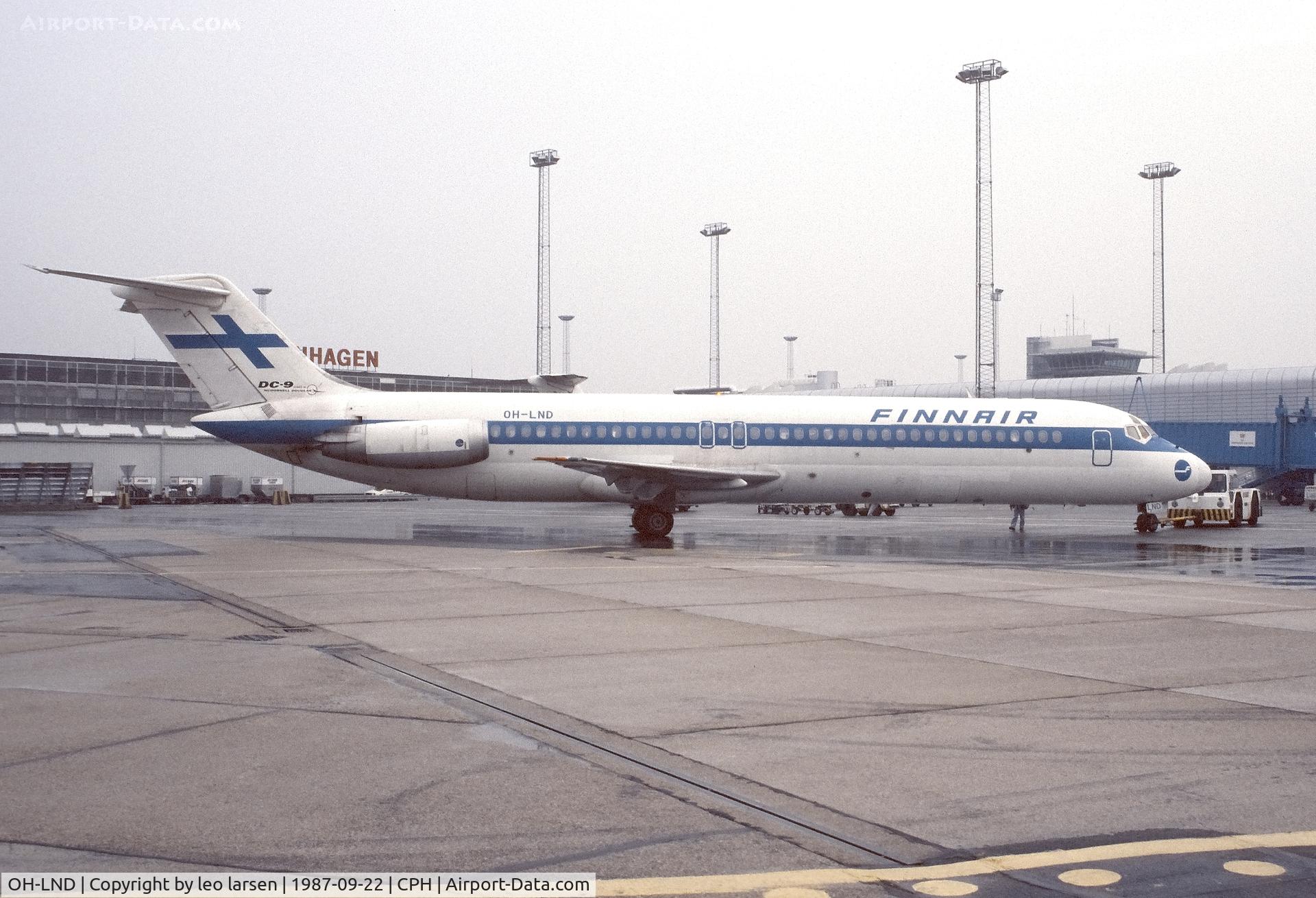 OH-LND, 1974 Douglas DC-9-41 C/N 47606, Copenhagen 22.9.1987