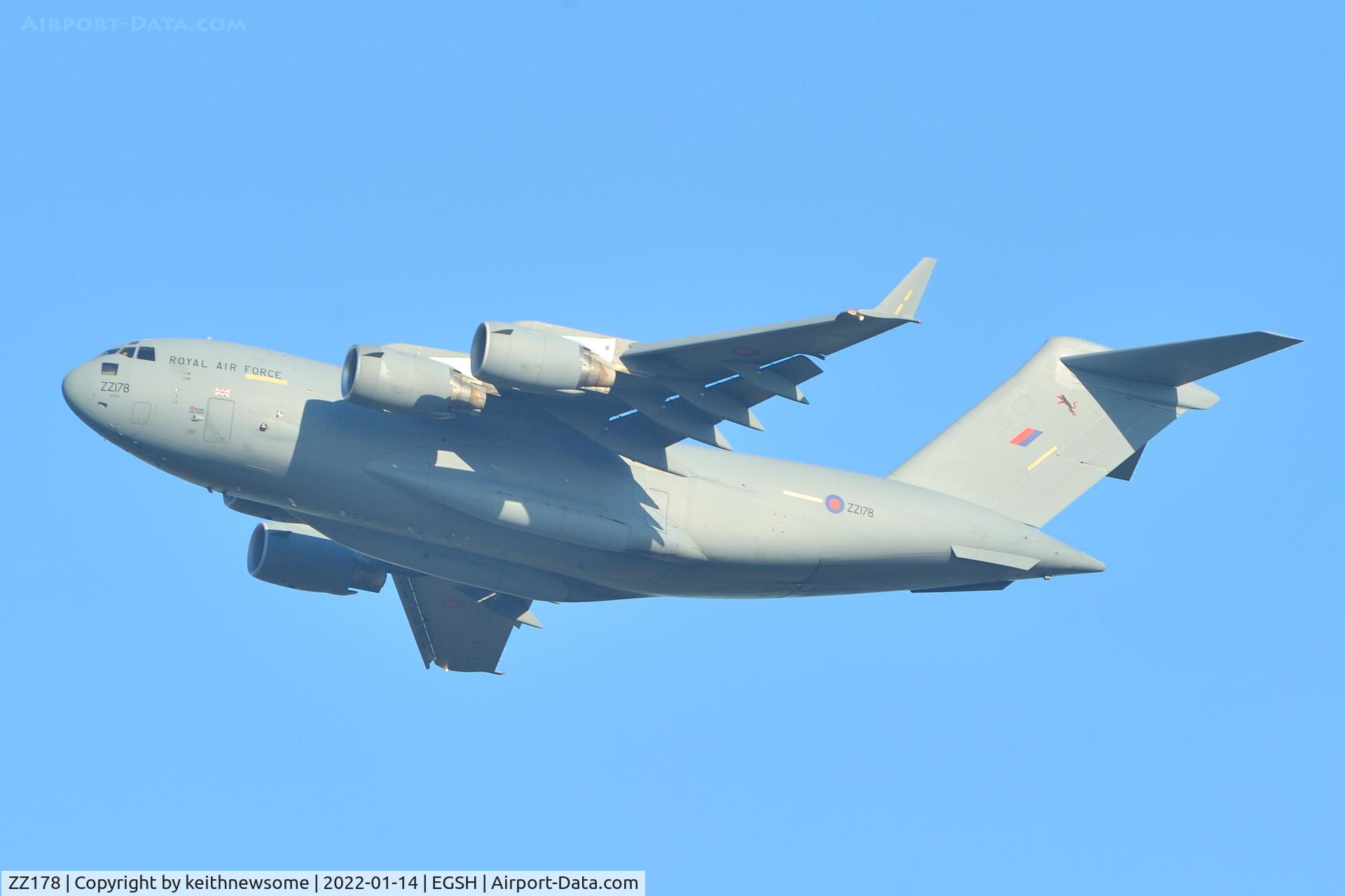 ZZ178, 2012 Boeing C-17A Globemaster III C/N F-245, One low pass !