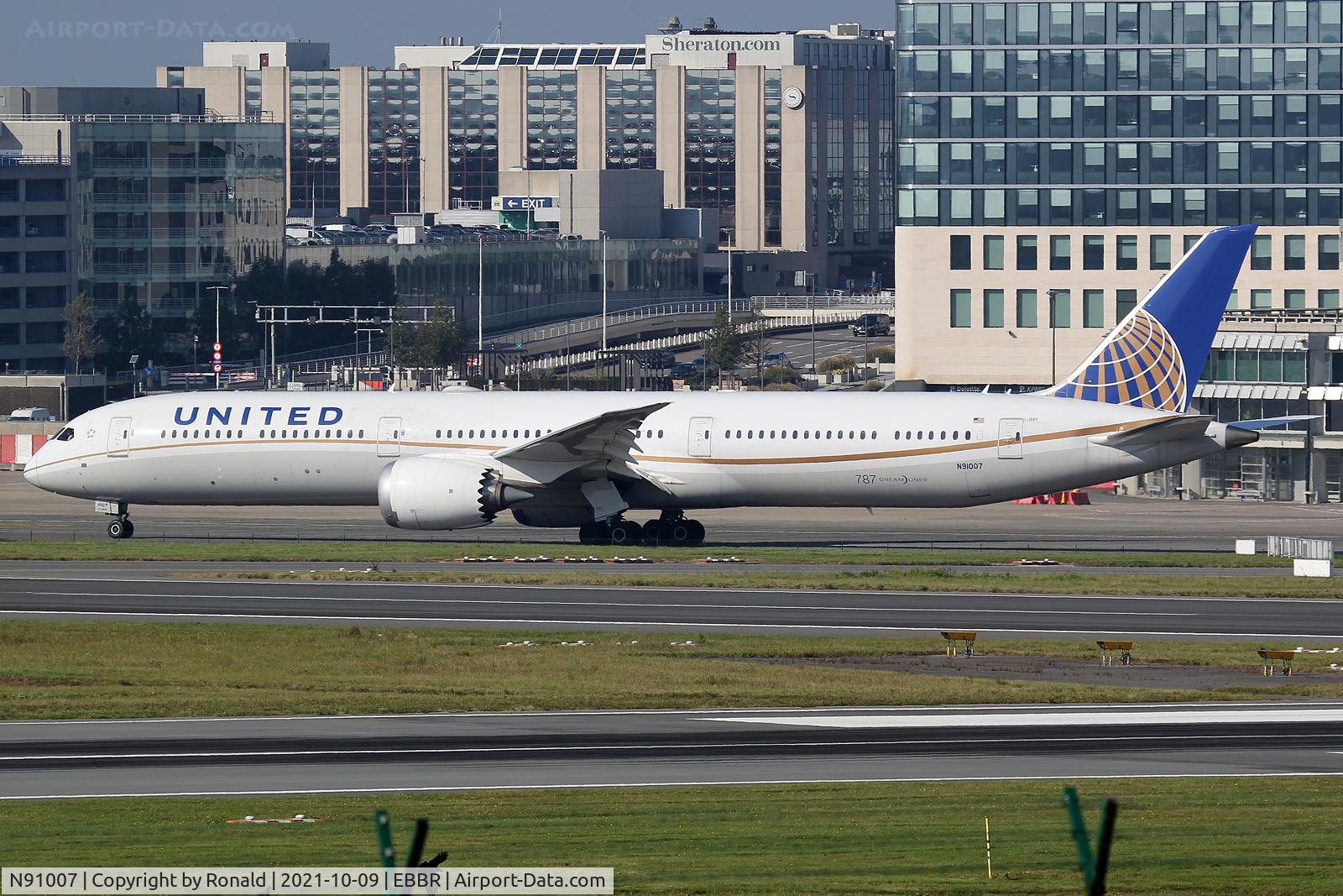 N91007, 2017 Boeing 787-10 Dreamliner Dreamliner C/N 40929, at bru