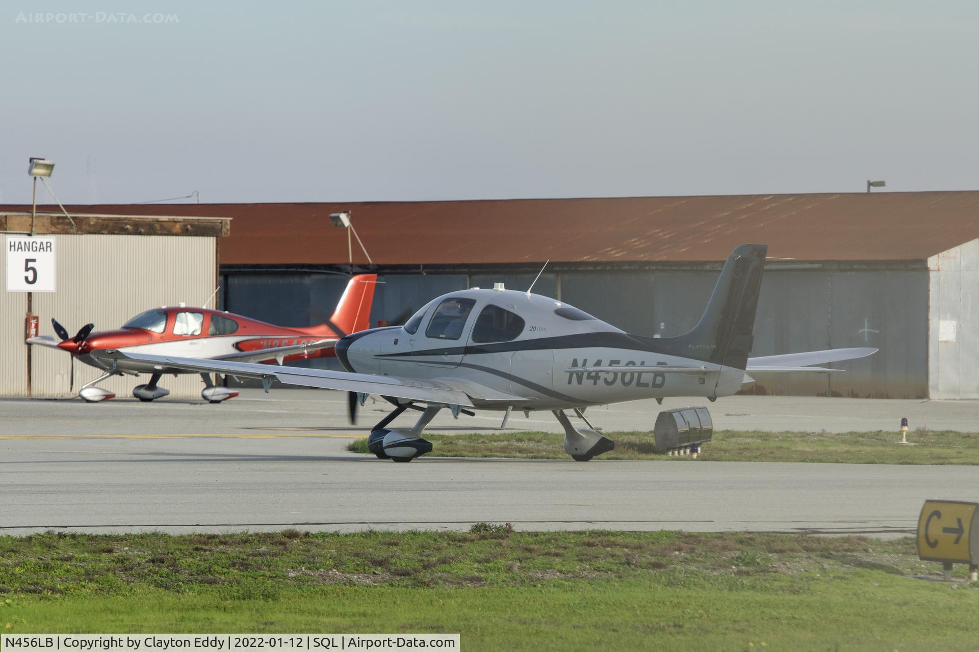 N456LB, 2014 Cirrus SR20 C/N 2256, San Carlos Airport in California 2022.