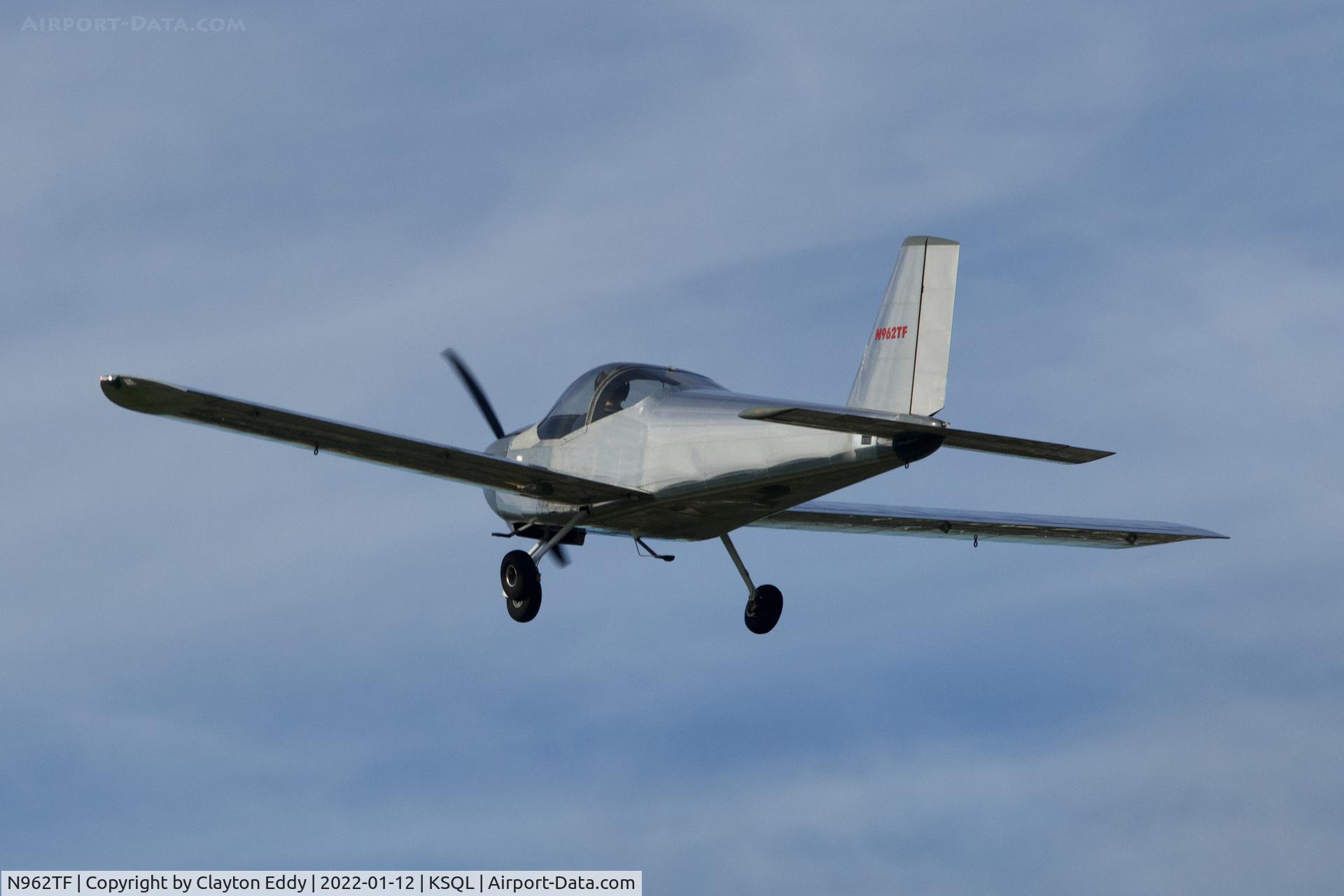 N962TF, 2020 Van's RV-12IS C/N 121033, San Carlos Airport in California 2022.