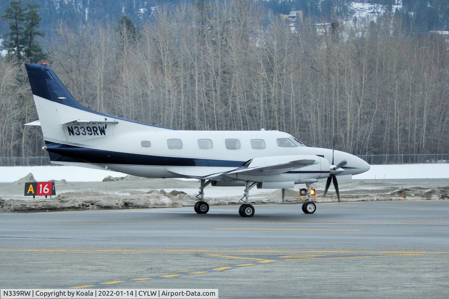 N339RW, Swearingen SA-226T Merlin IIIB C/N T-339, Up and gone to the US.