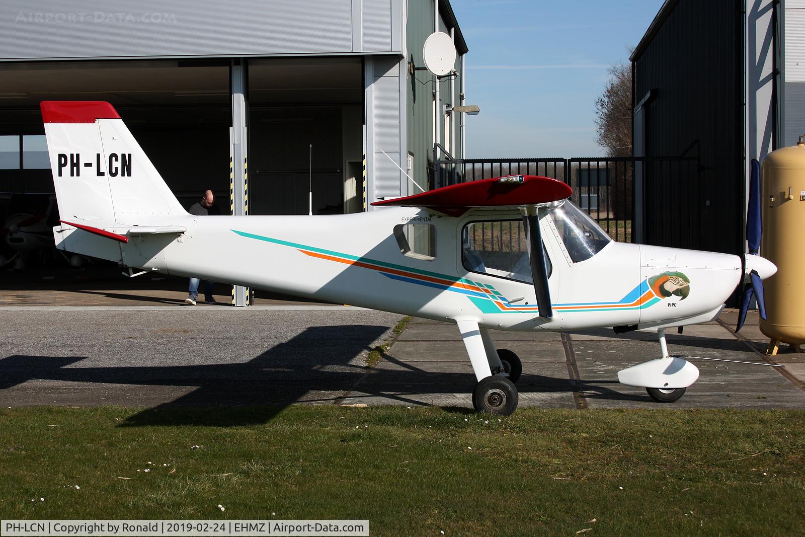 PH-LCN, 2002 Ultravia Pelican PL C/N 684, at ehmz