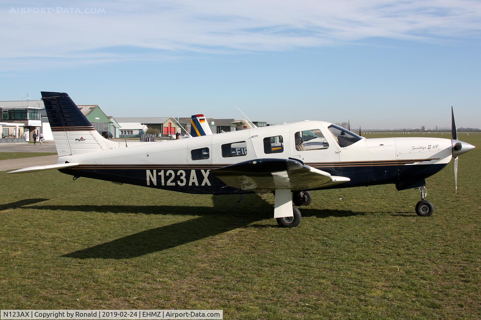 N123AX, 1996 Piper PA-32R-301 C/N 3246060, at ehmz