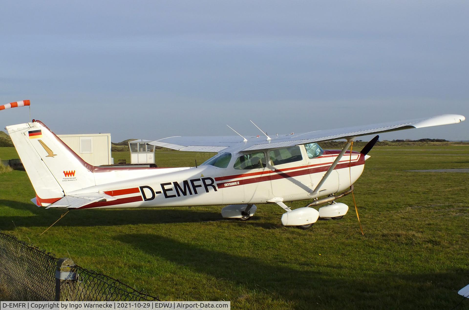 D-EMFR, Cessna 172P Skyhawk II C/N 17274651, Cessna 172P Skyhawk II at Juist airfield