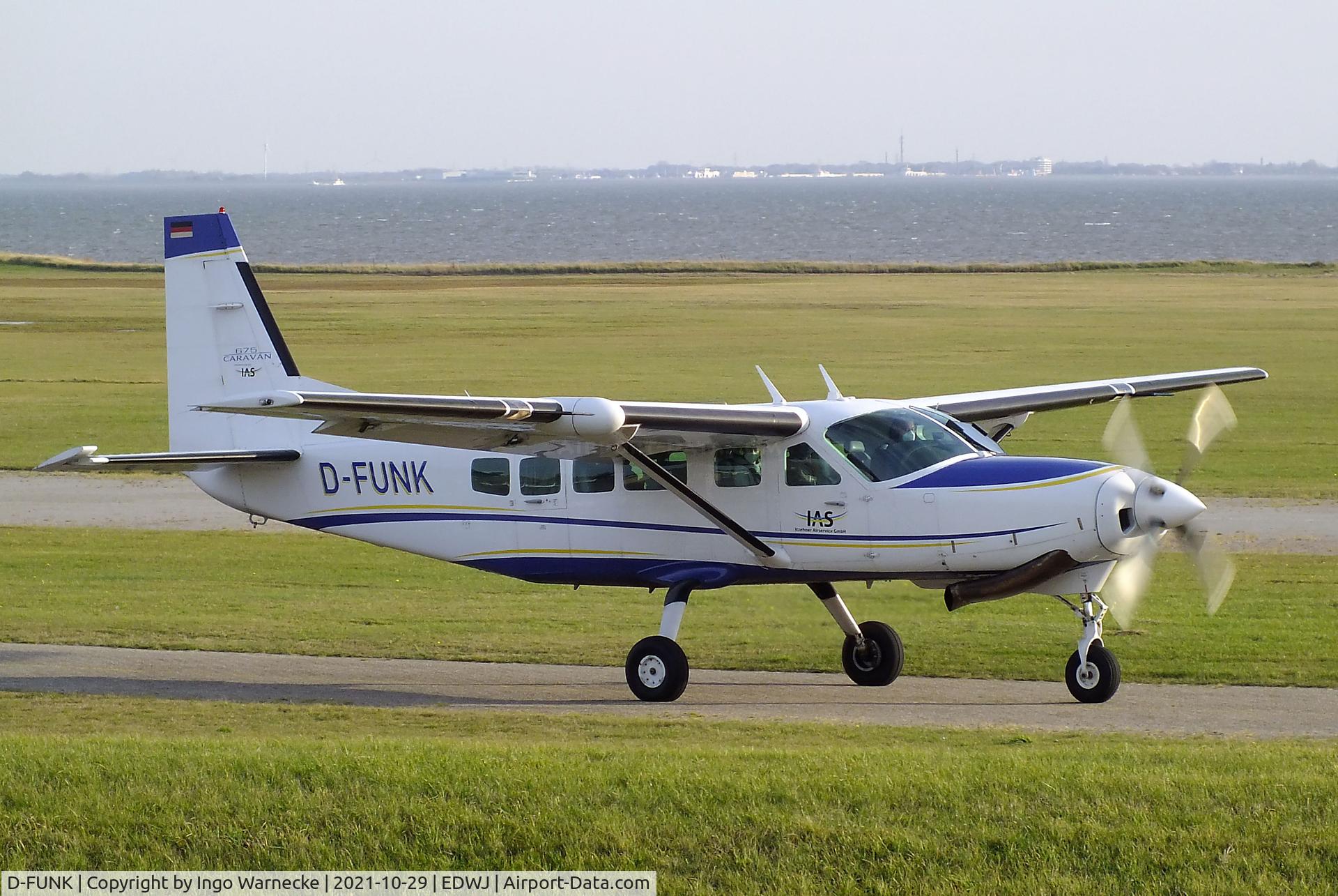 D-FUNK, 2007 Cessna 208 Caravan I C/N 20800407, Cessna 208 Caravan 675 of Itzehoer Airservice IAS at Juist airfield