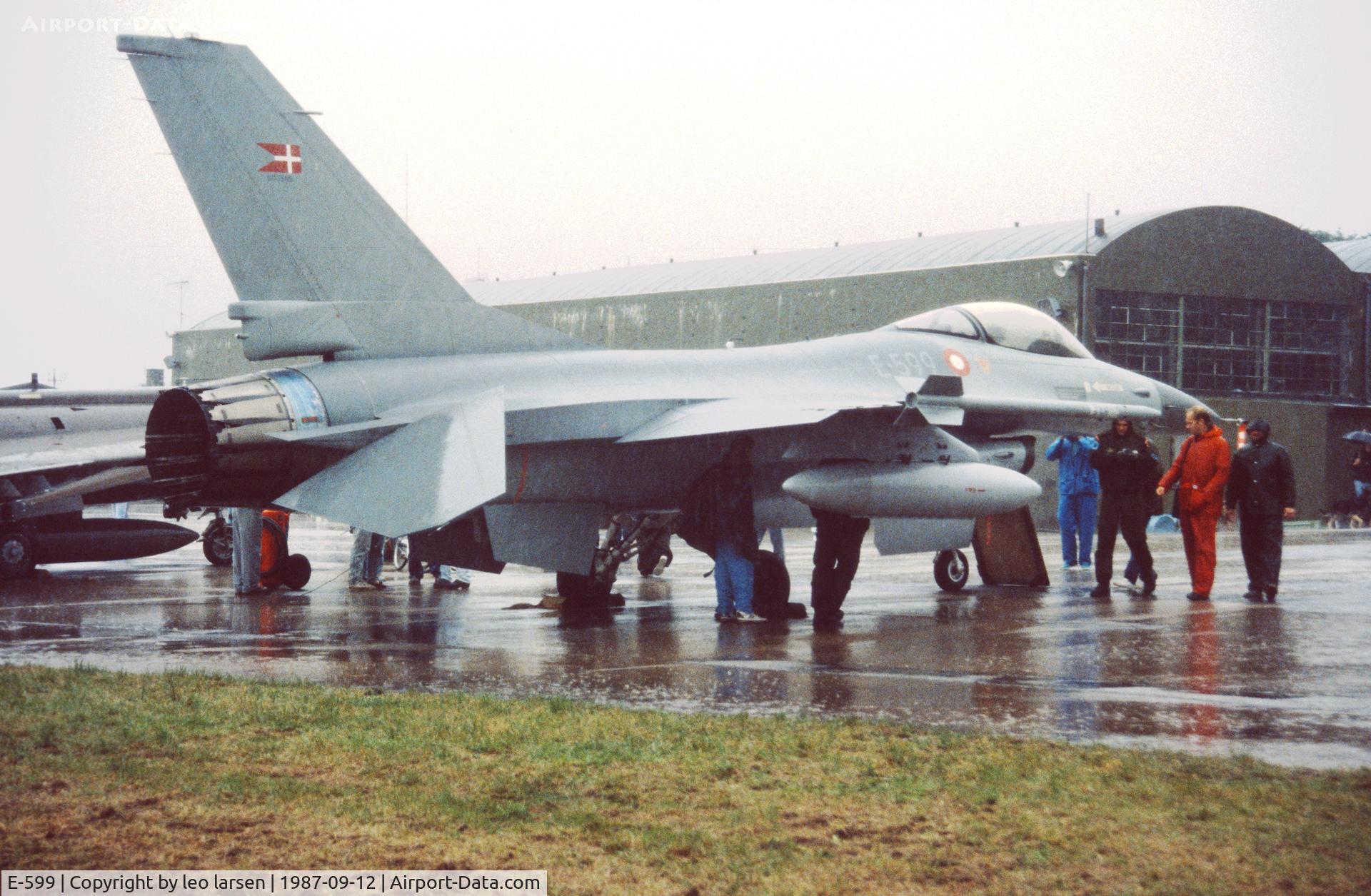 E-599, 1980 SABCA F-16AM Fighting Falcon C/N 6F-34, Vaerloese Air Base Denmark 12.9.1987