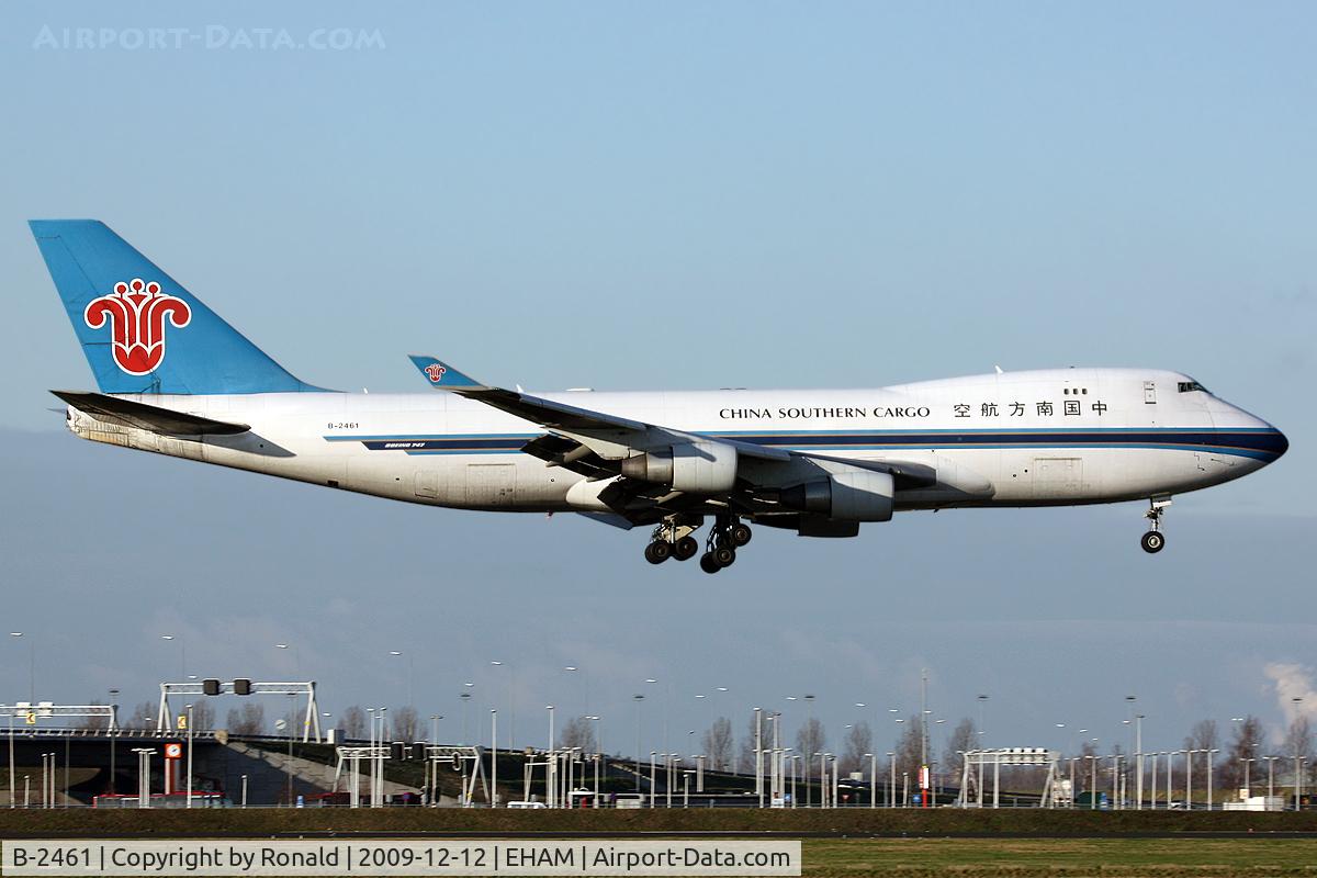 B-2461, Boeing 747-41BF/SCD C/N 32804, at spl