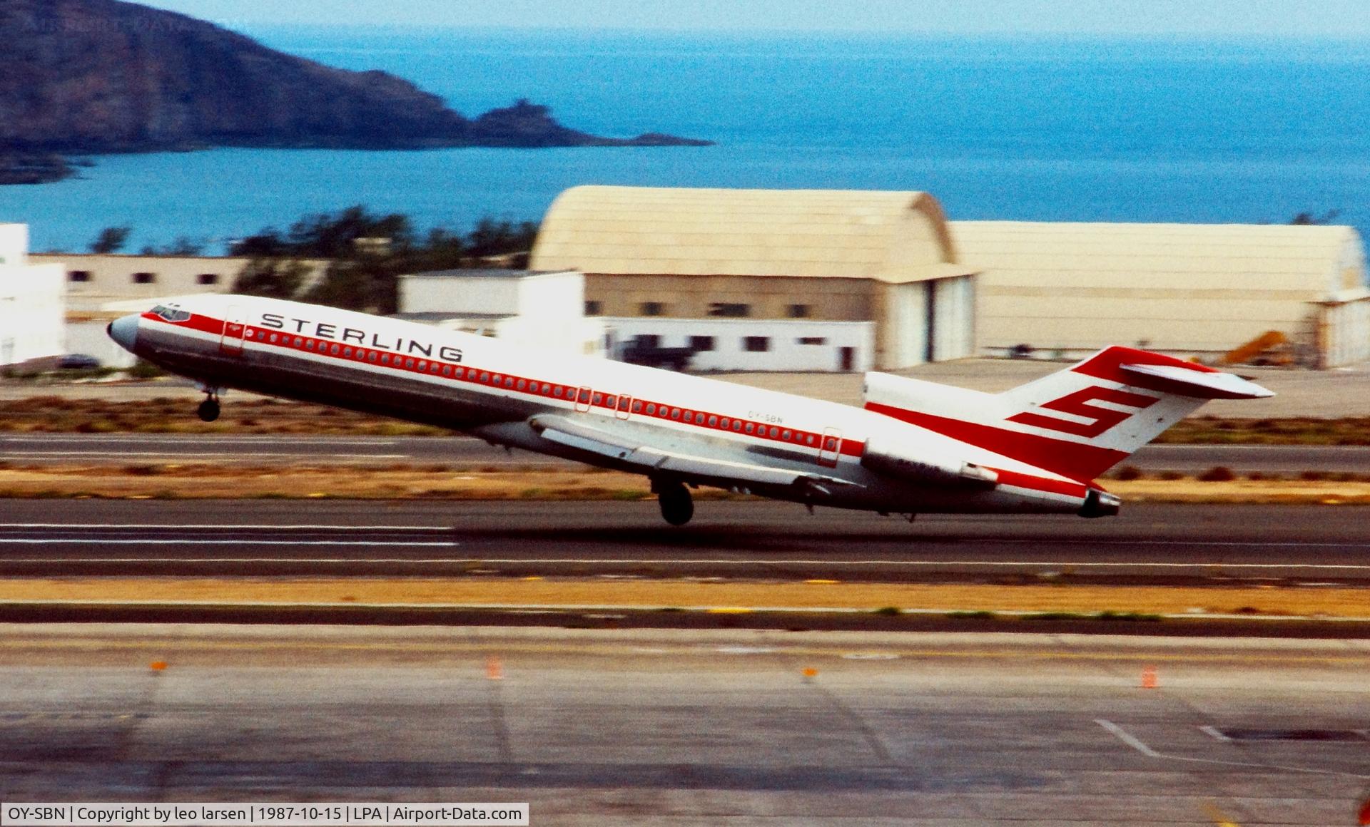 OY-SBN, 1981 Boeing 727-2B7 C/N 22163, Las Palmas 15.10.1987