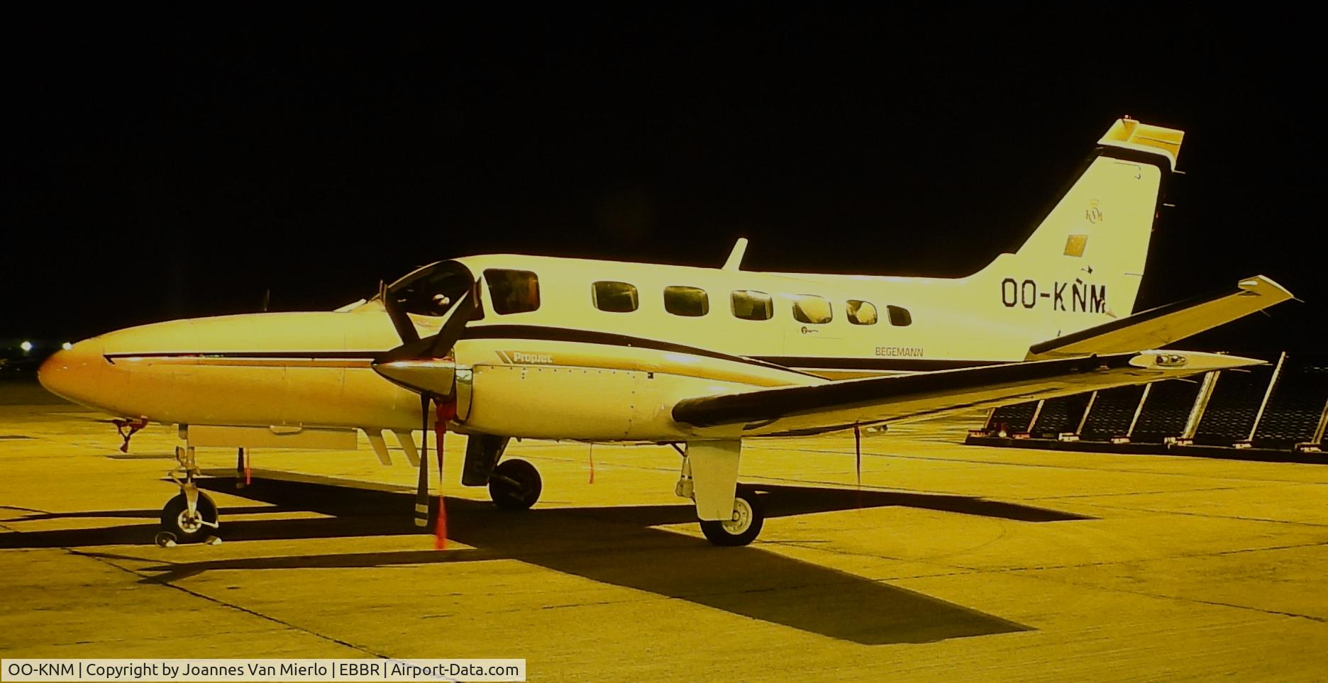 OO-KNM, Cessna 441 Conquest II C/N 441-0344, Slide scan