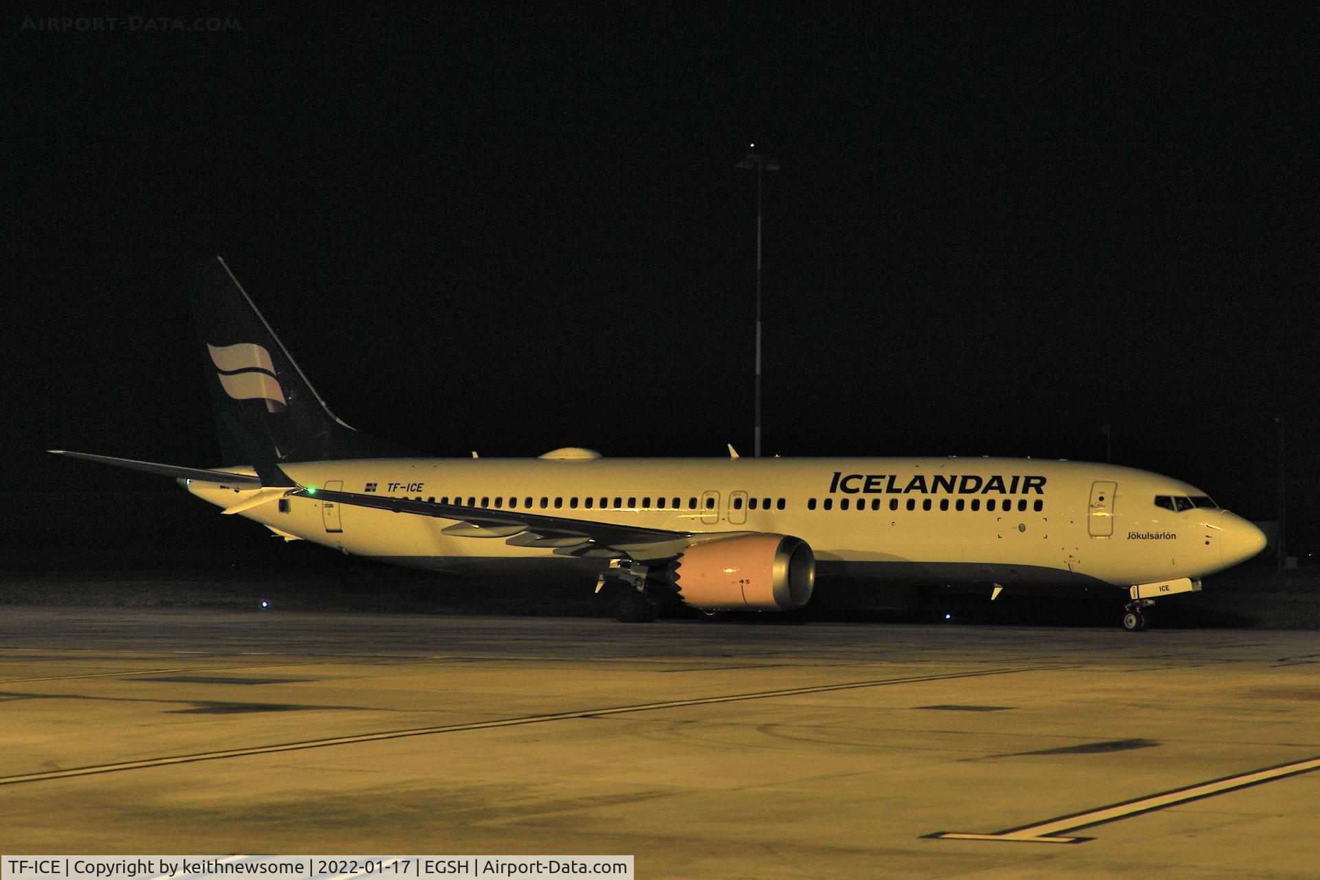 TF-ICE, 2018 Boeing 737-8 MAX C/N 44353, Arriving at Norwich for paintwork.