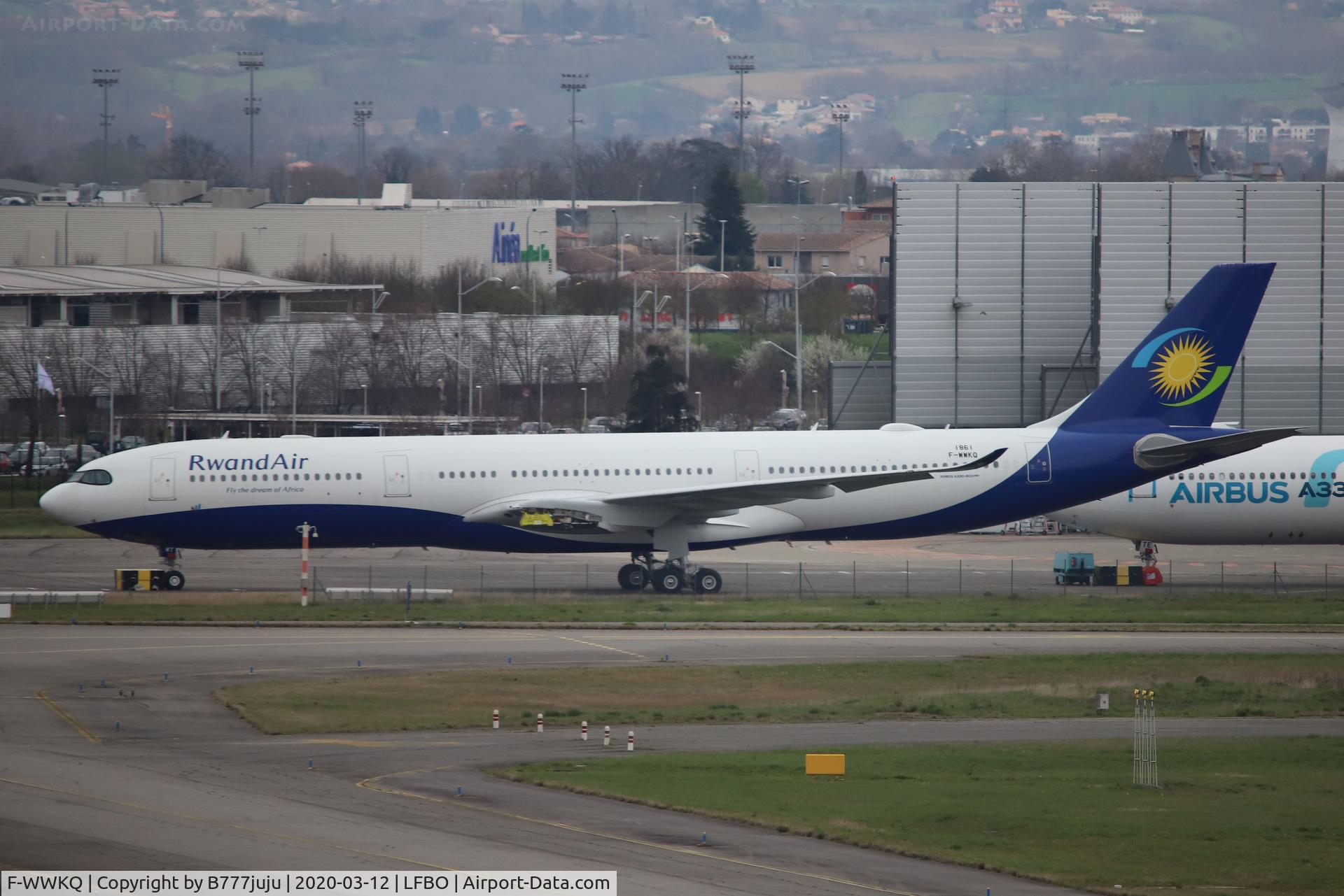 F-WWKQ, 2021 Airbus A330-941 C/N 1861, order by ALC for RwandAir 9XR-WT but not delivry
Take by Air Belgium