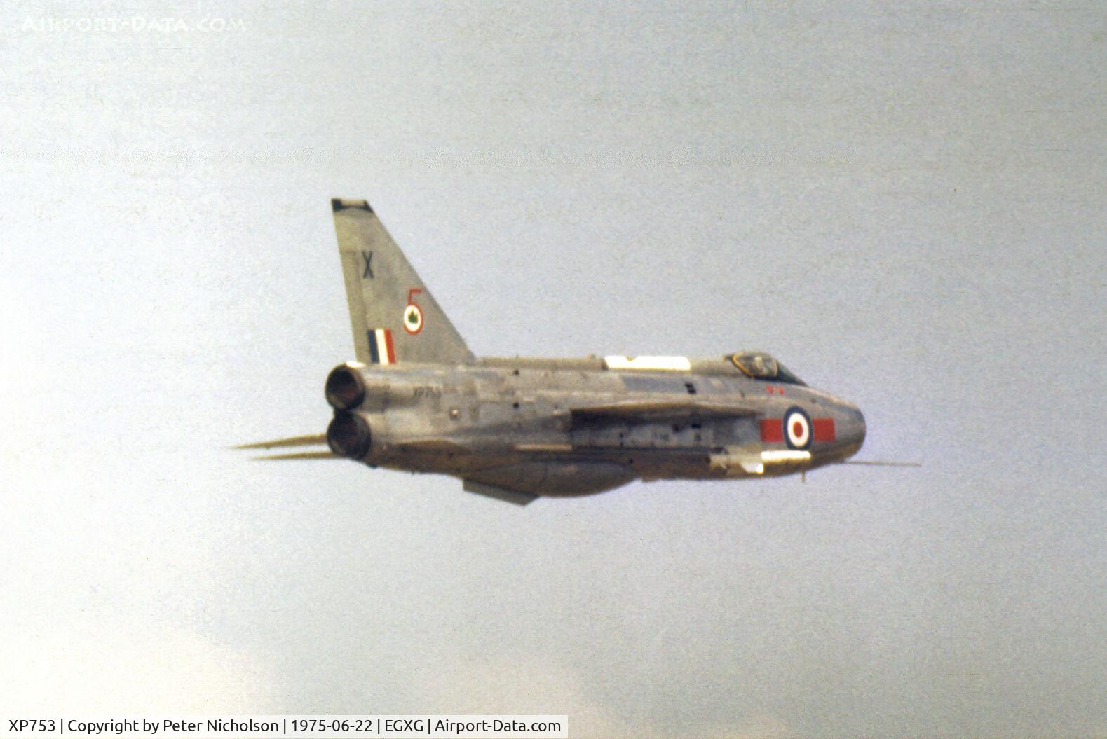 XP753, 1964 English Electric Lightning F.3 C/N 95182, Lightning F.3 of 5 Squadron in action at the 1975 RAF Church Fenton Airshow.