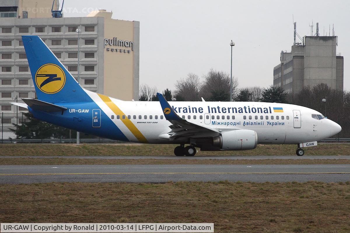 UR-GAW, 1991 Boeing 737-5Y0 C/N 24898, at cdg