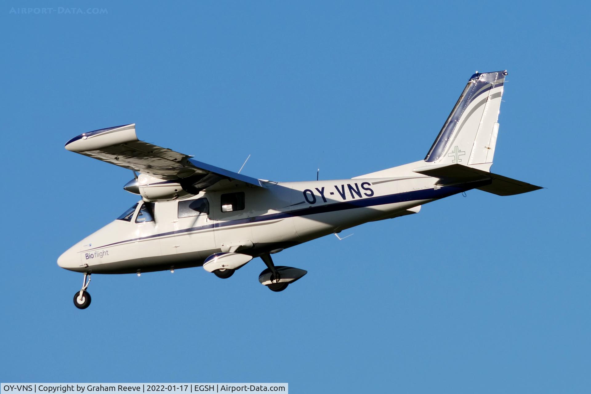 OY-VNS, 2020 Vulcanair P-68C C/N 511/C, Landing at Norwich.
