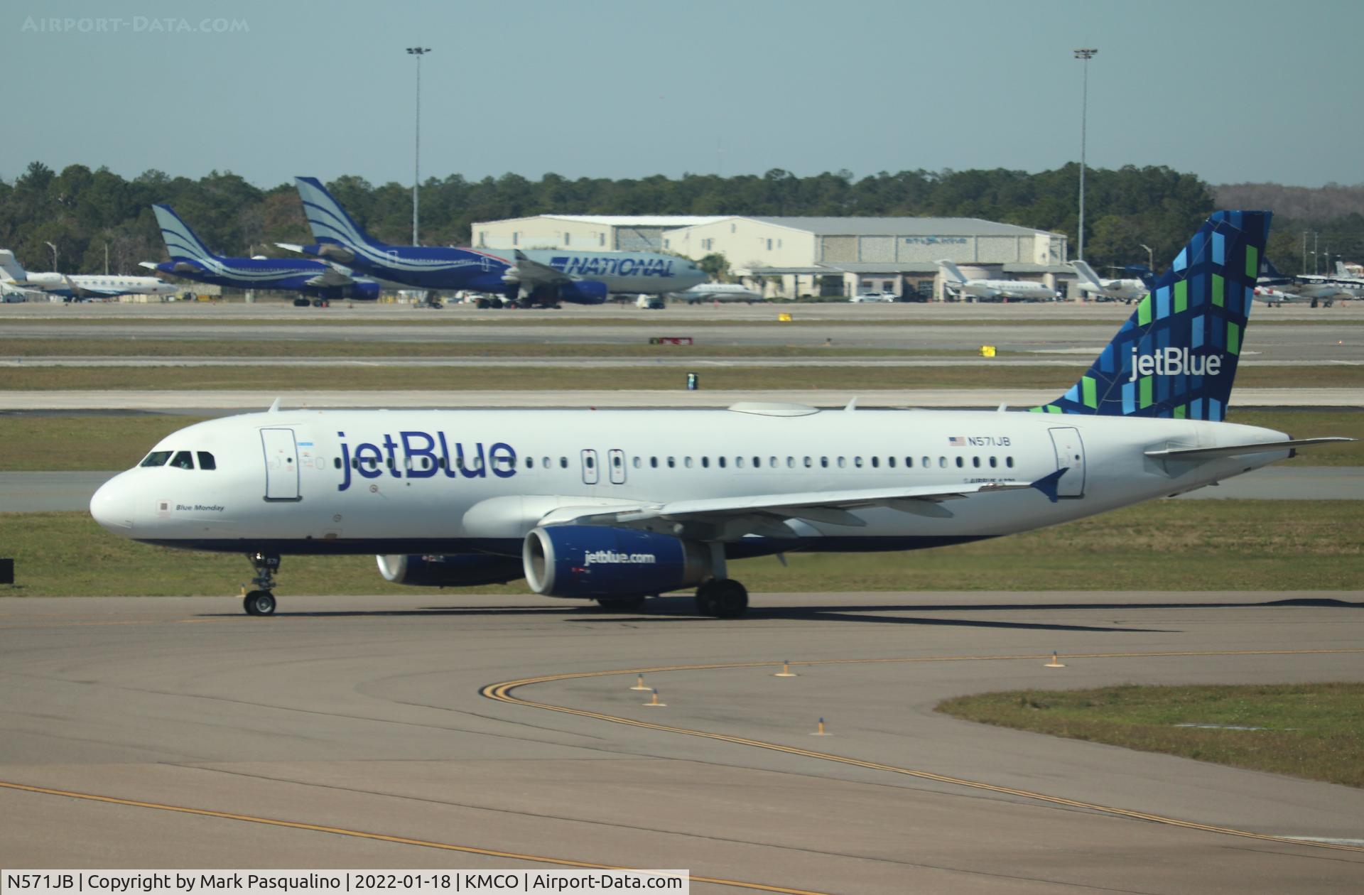 N571JB, 2003 Airbus A320-232 C/N 2125, Airbus A320-232