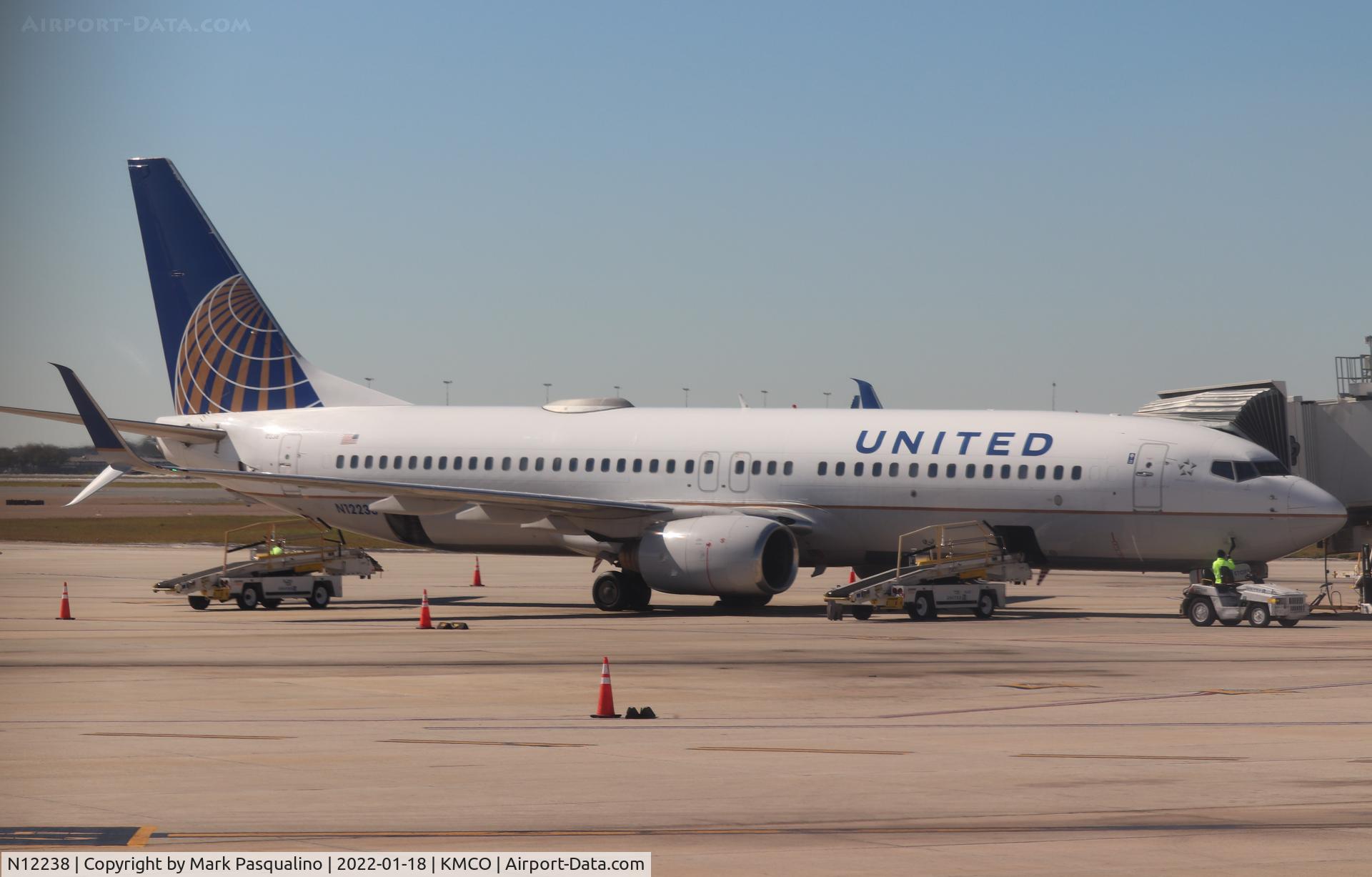 N12238, 1999 Boeing 737-824 C/N 28804, Boeing 737-824